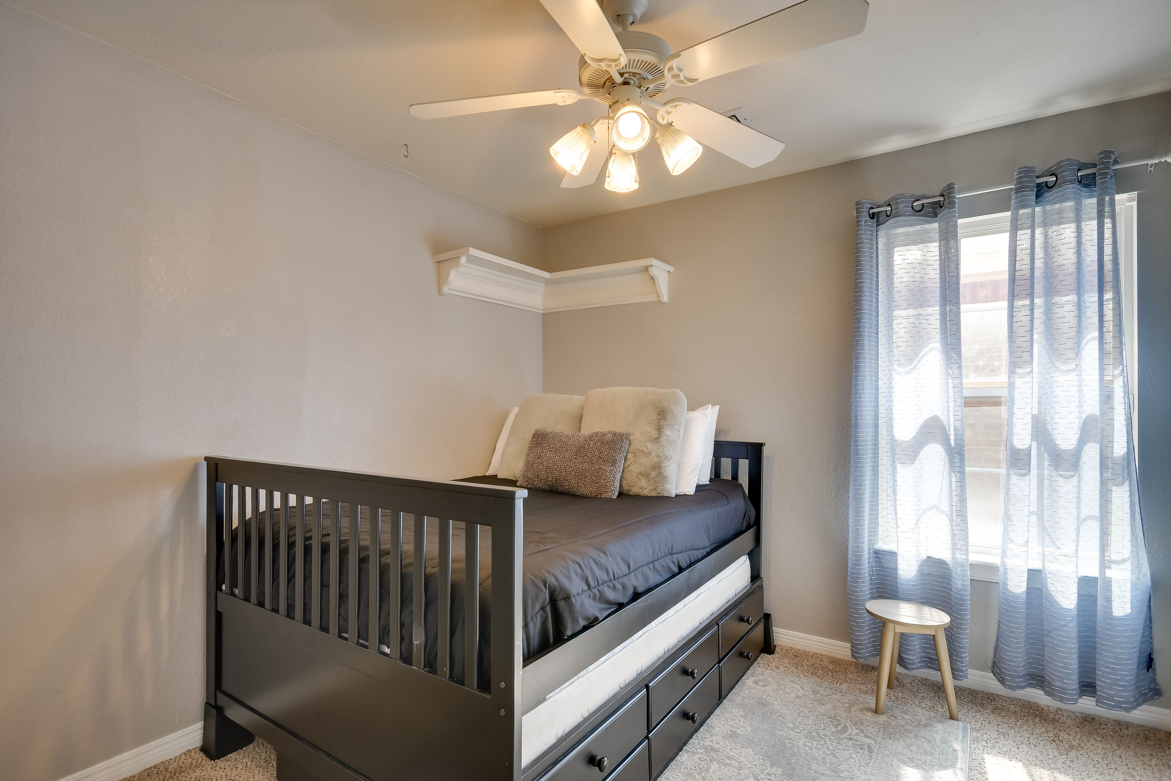 Bedroom 2 | Full Bed w/ Twin Trundle