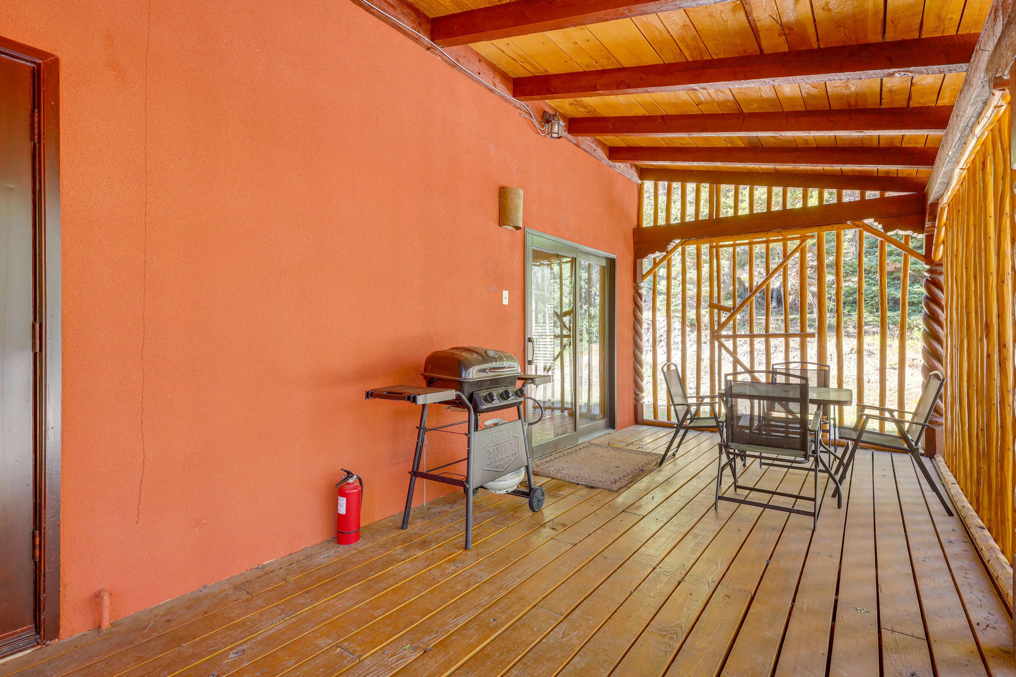 Private Deck | Gas Grill | Outdoor Dining Area