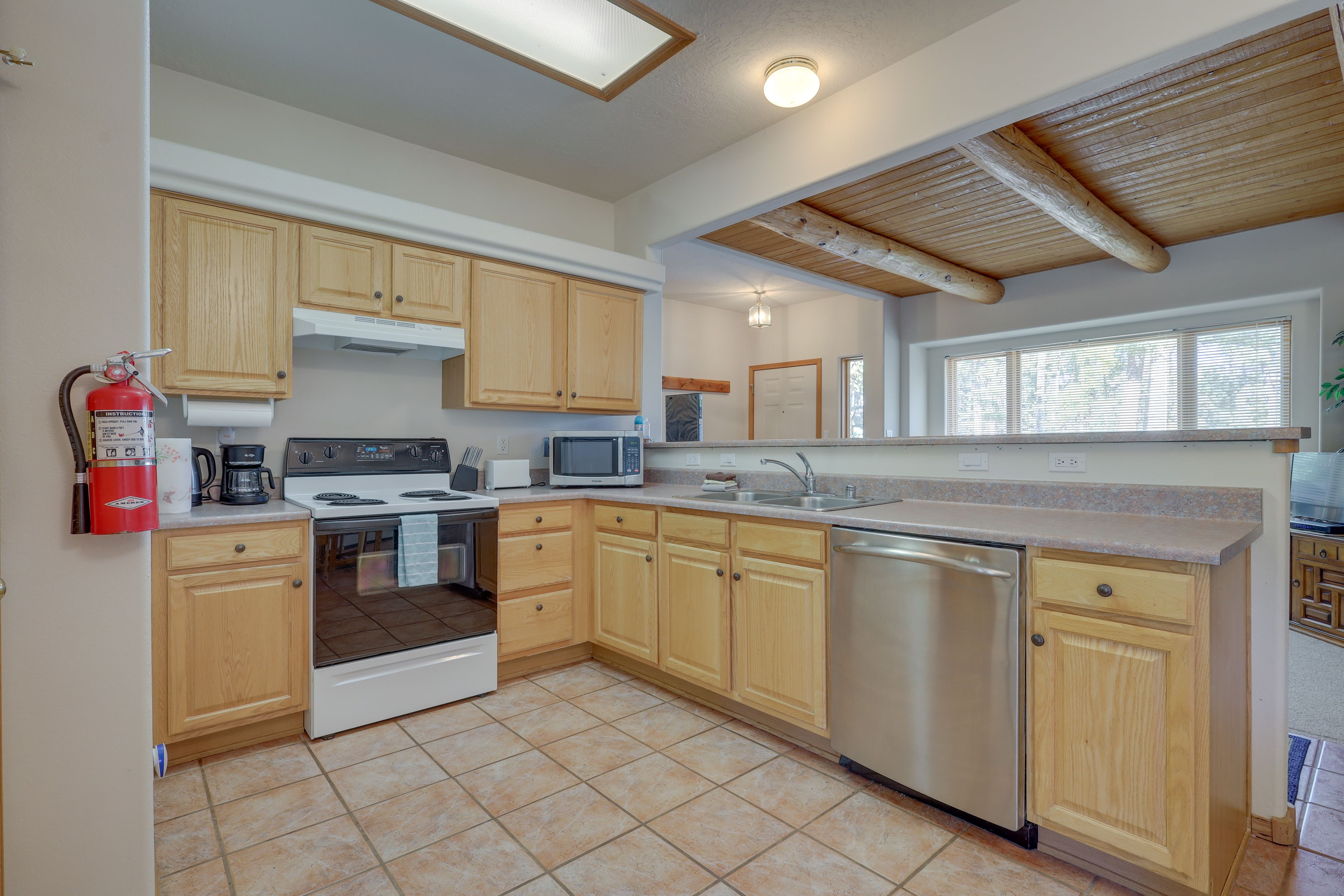 Kitchen | Dishwasher