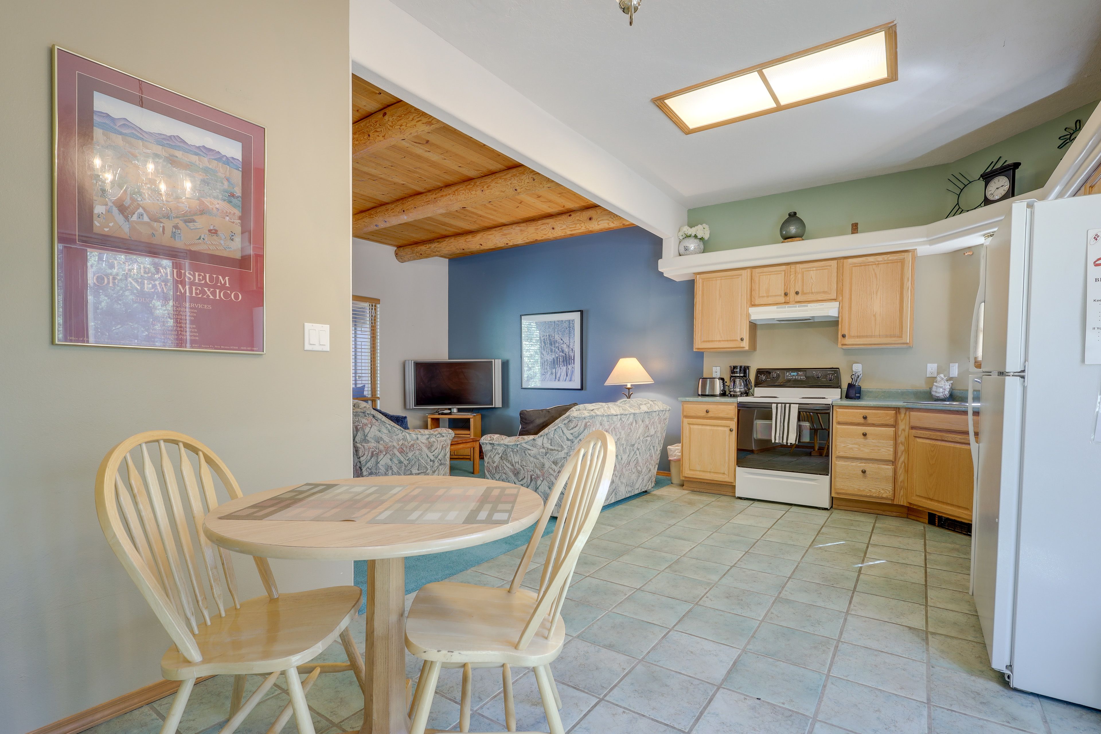 Dining Area | Fully Equipped Kitchen
