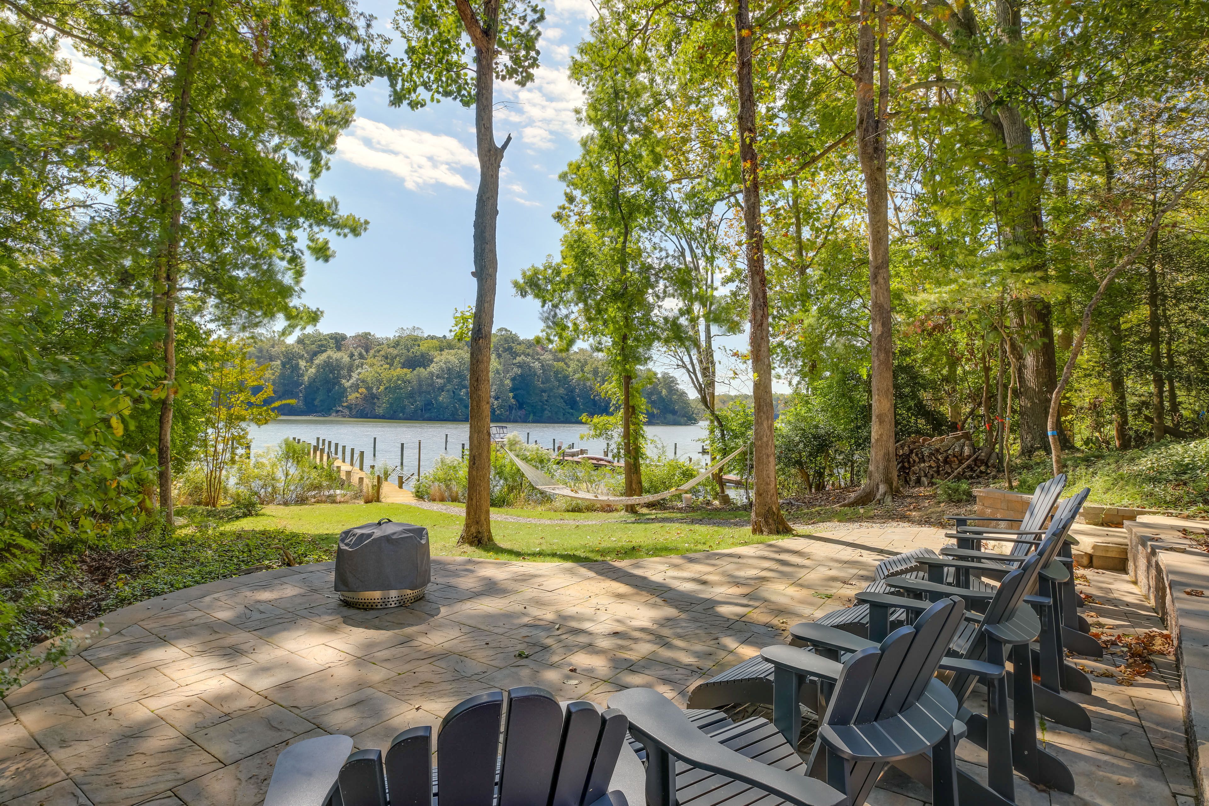 Lusby Vacation Rental | 4BR | 3BA | 3,720 Sq Ft | Stairs Required
