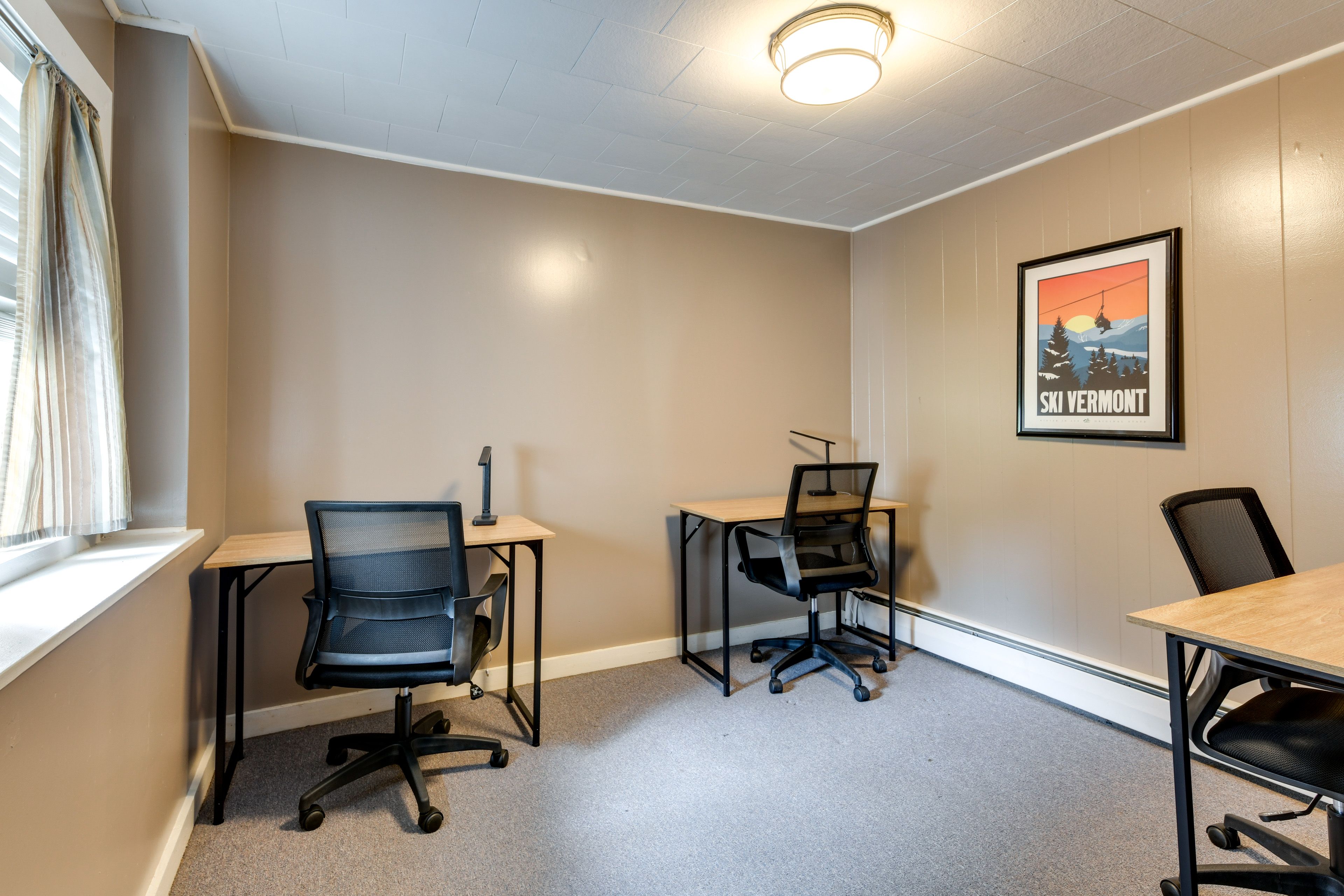 Office Area | 3 Laptop-Friendly Workspaces | Free WiFi