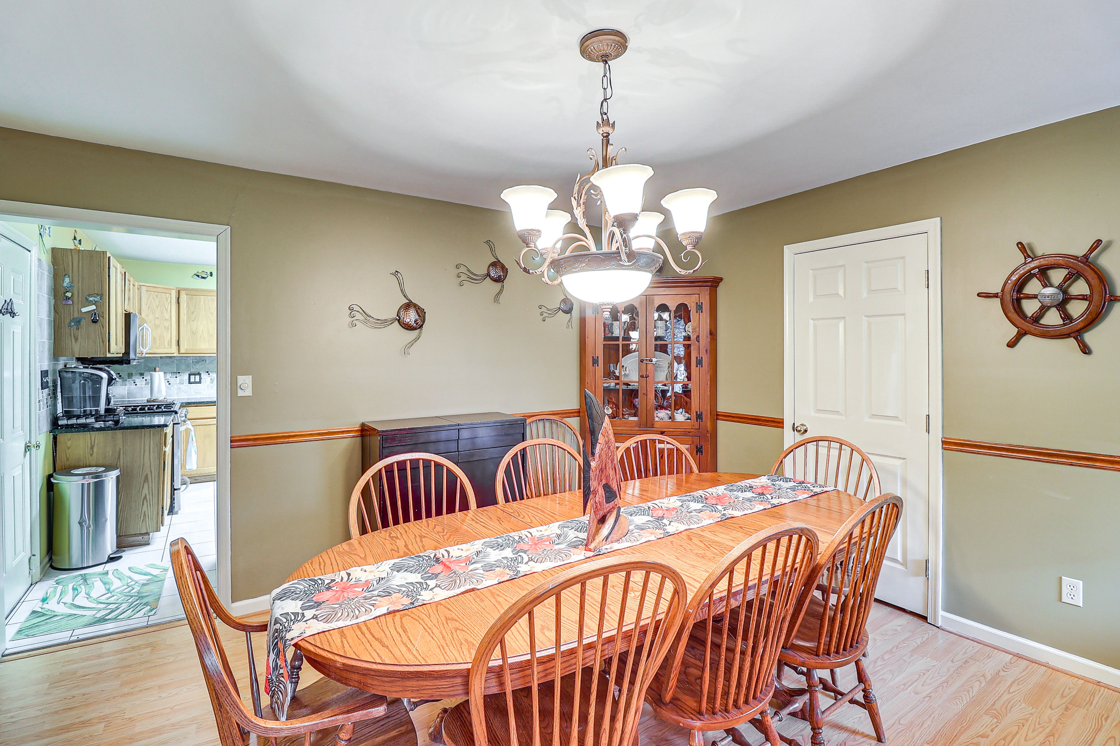 Dining Area | 1st Floor