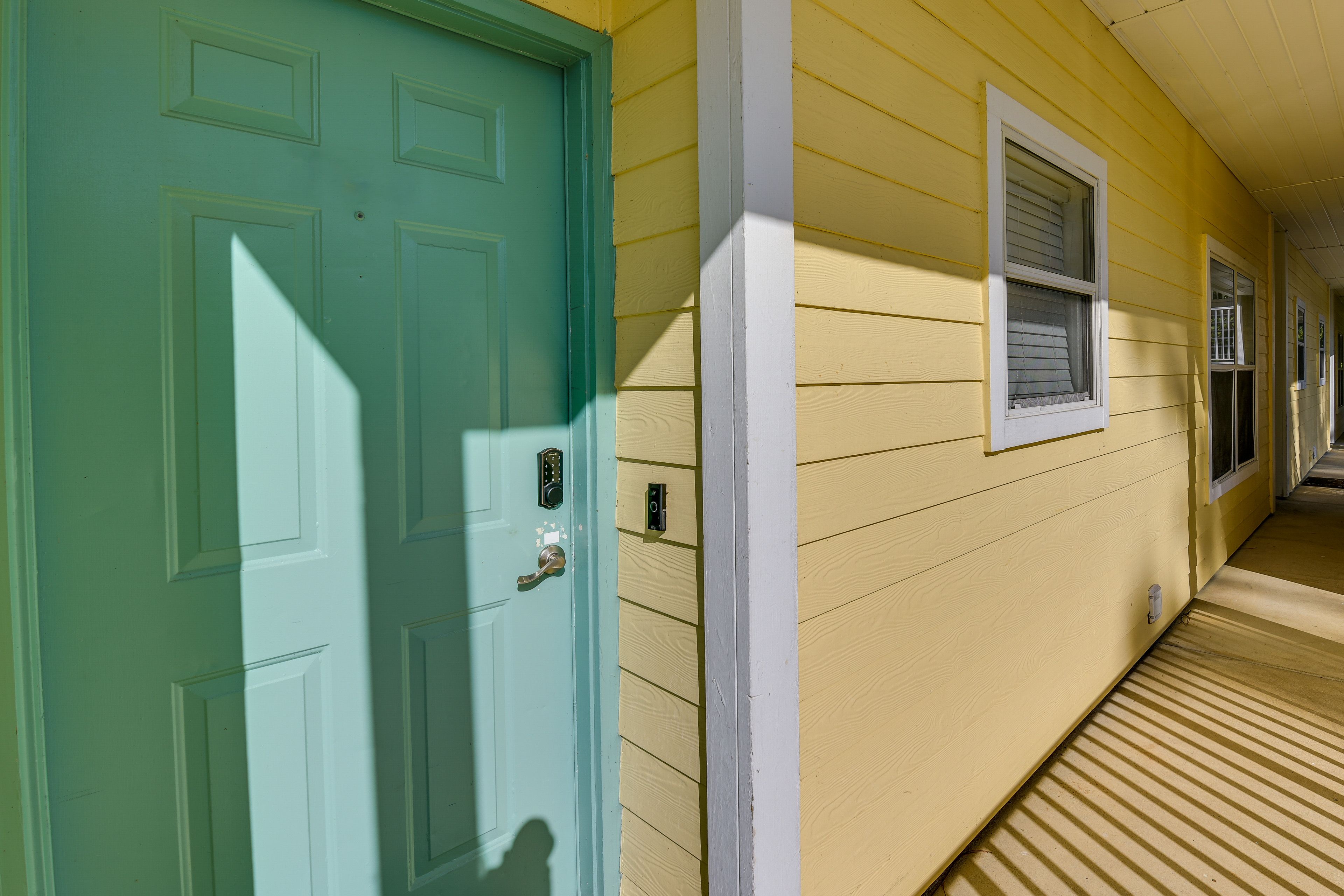 Entrance | Keyless Entry
