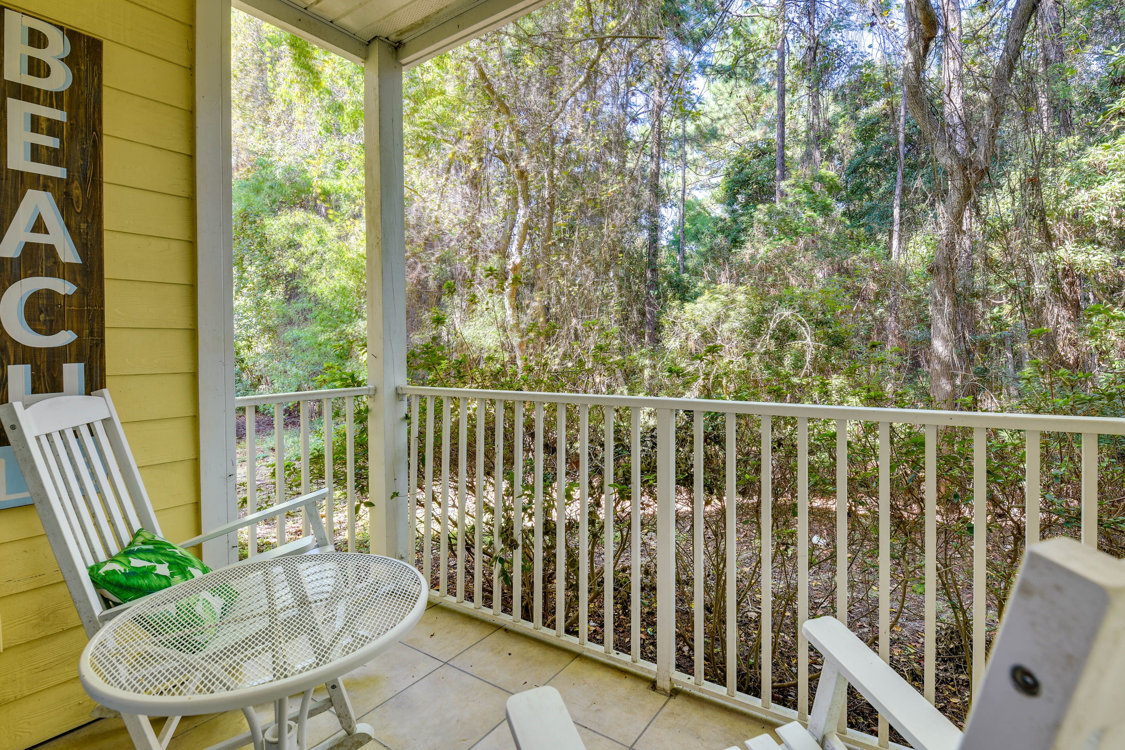 Furnished Patio