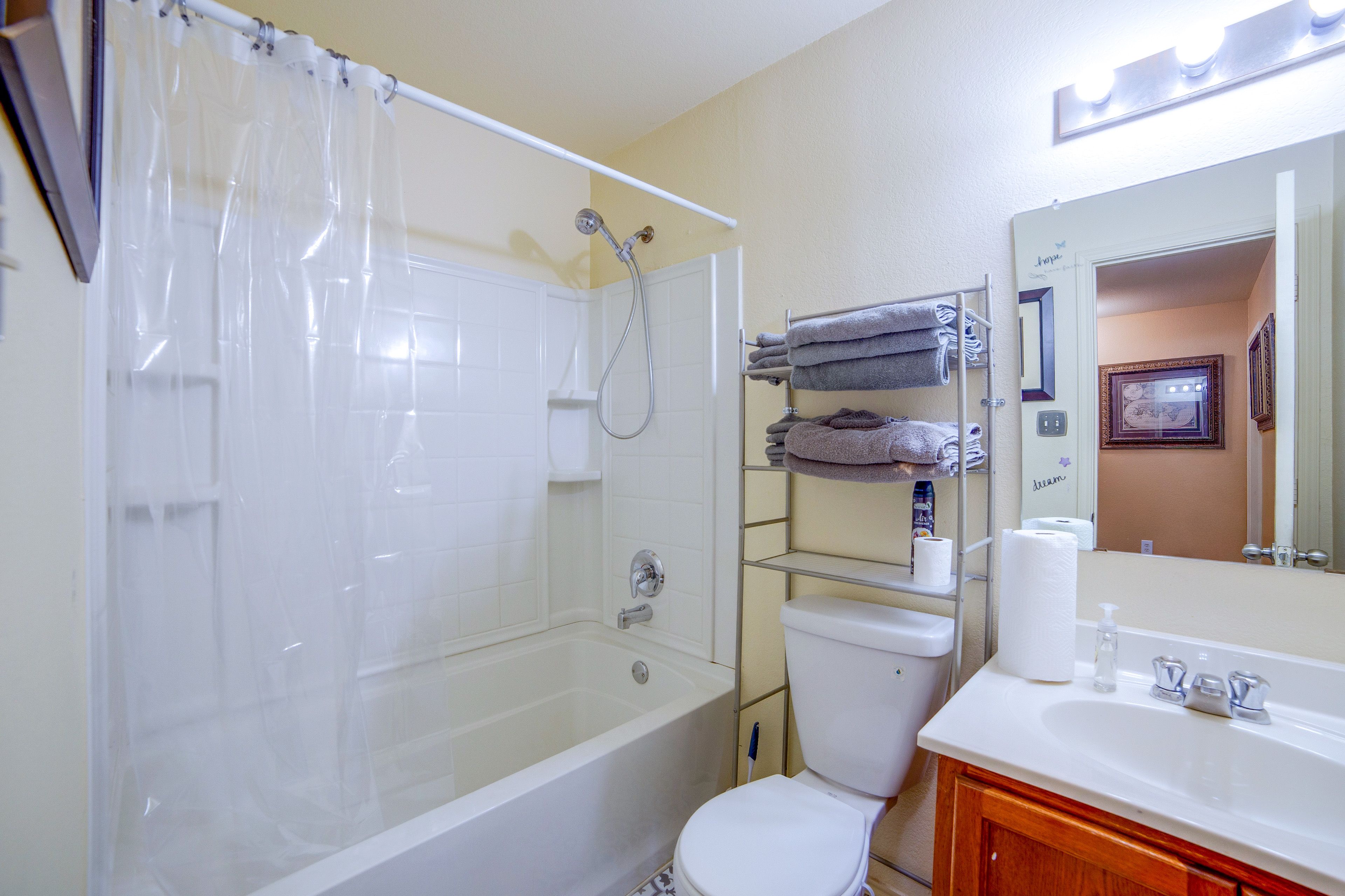 Full Bathroom