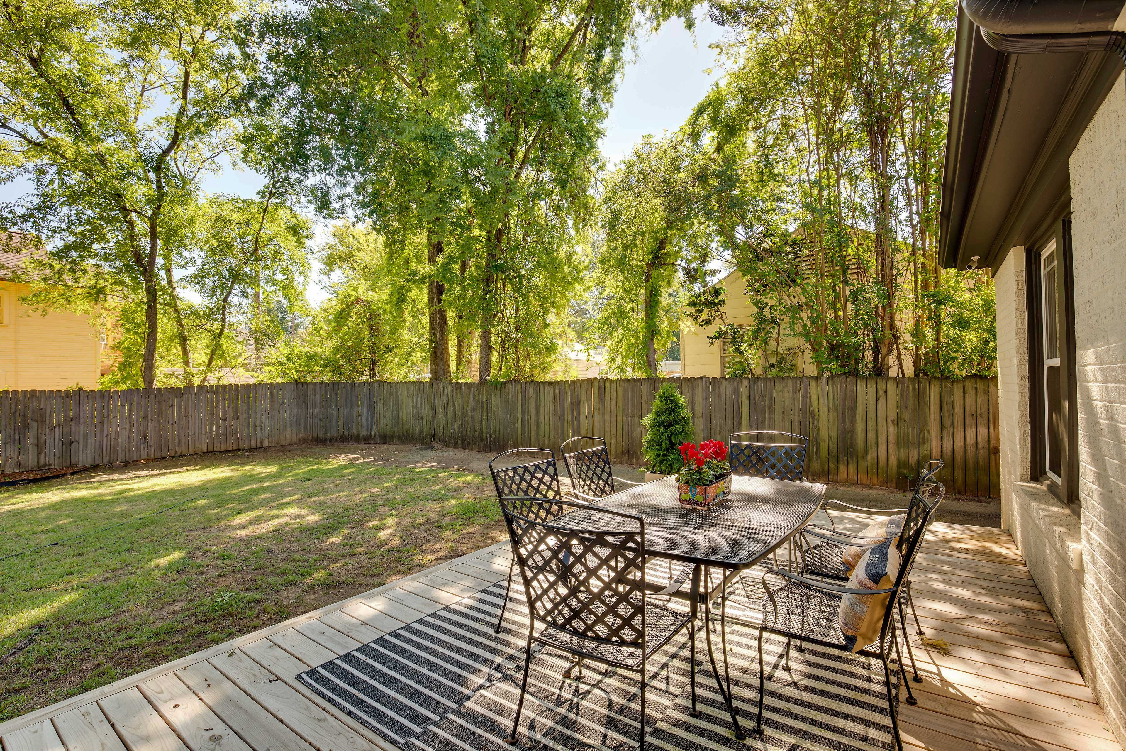 Deck | Single-Story Home