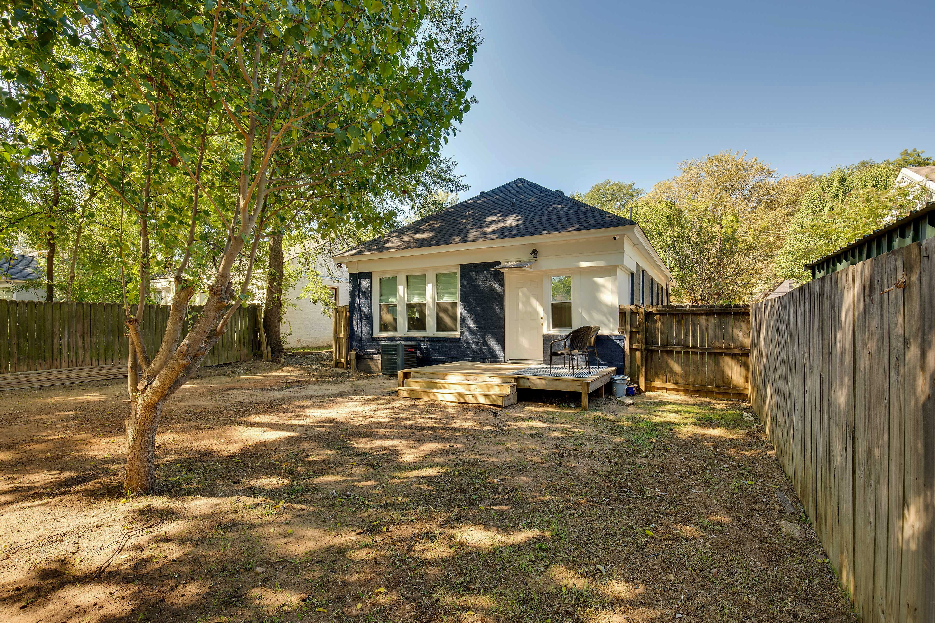 Backyard | Single-Story Home