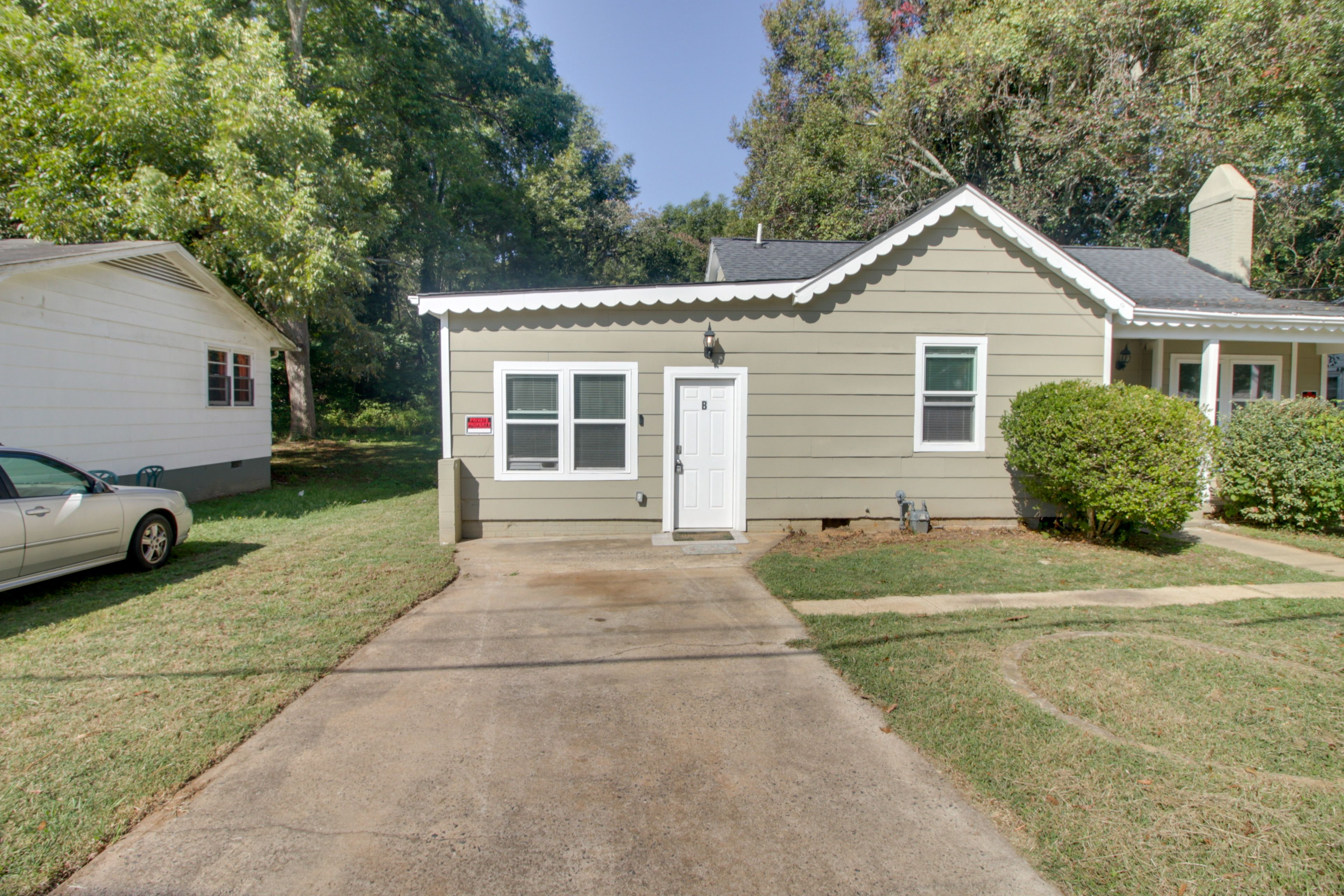 Shelby Vacation Rental | 1BR | 1BA | 400 Sq Ft | Step-Free Entry