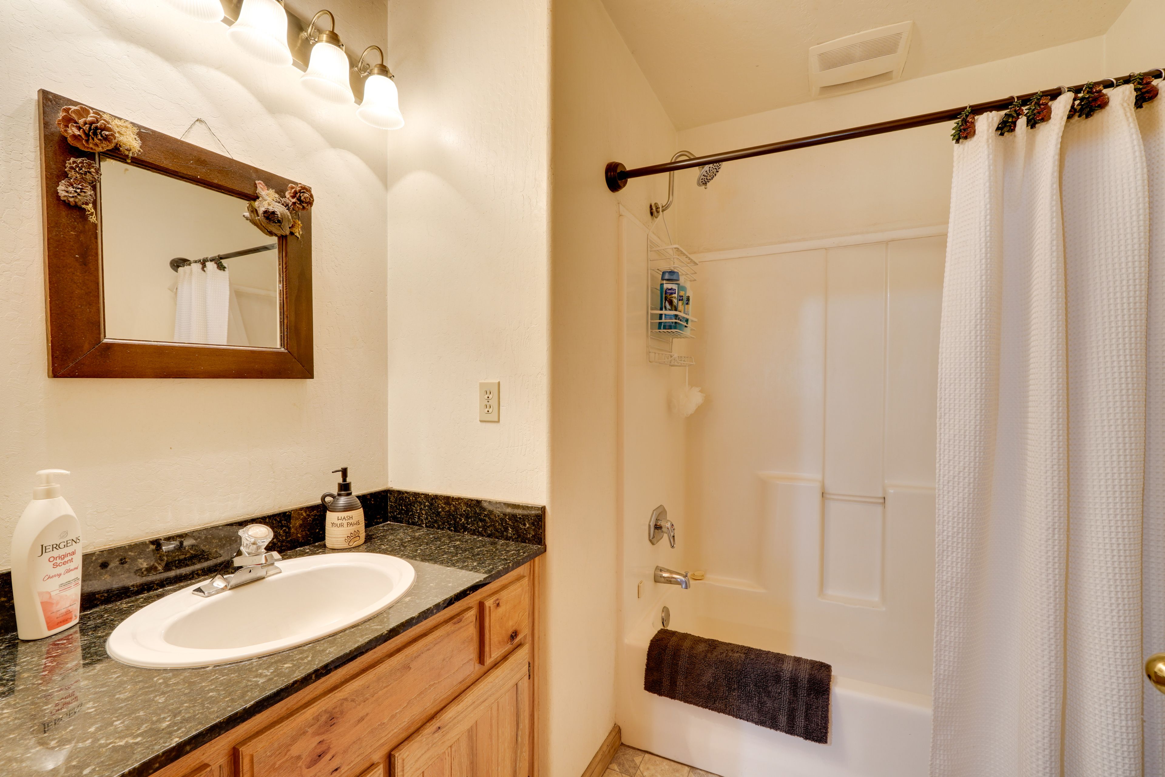 Full Bathroom