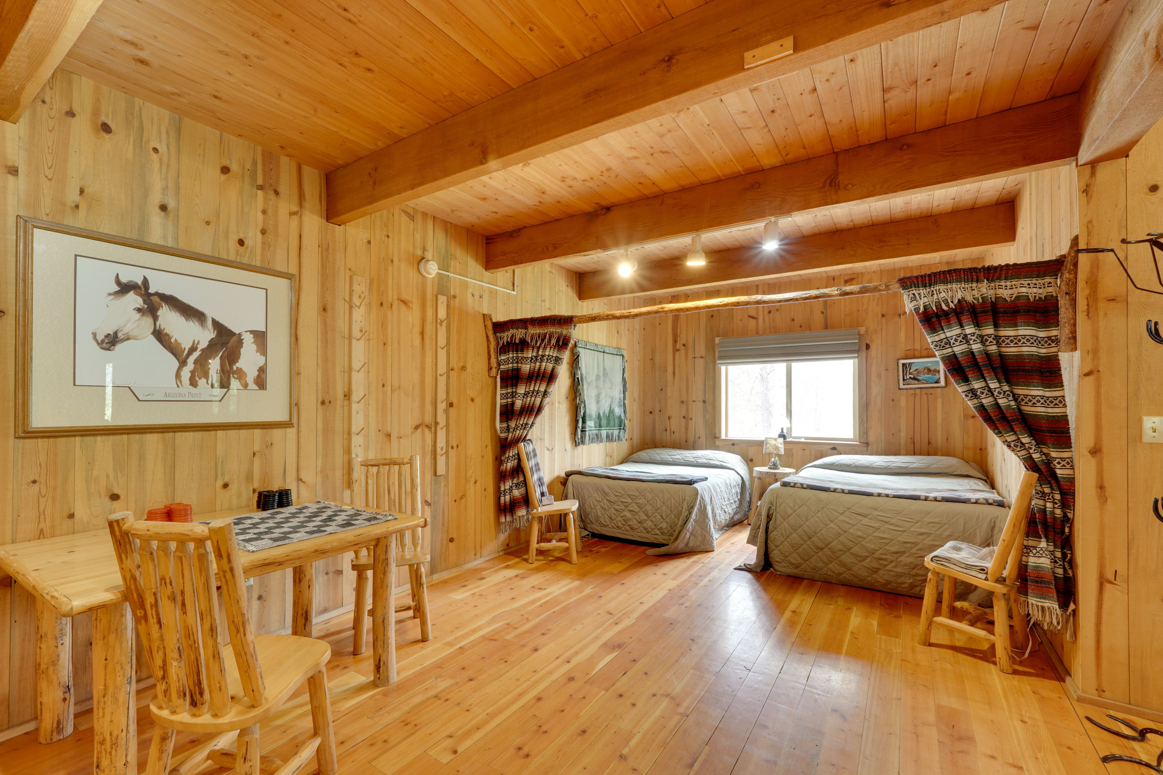 Sleeping Nook | Full Bed | Queen Bed