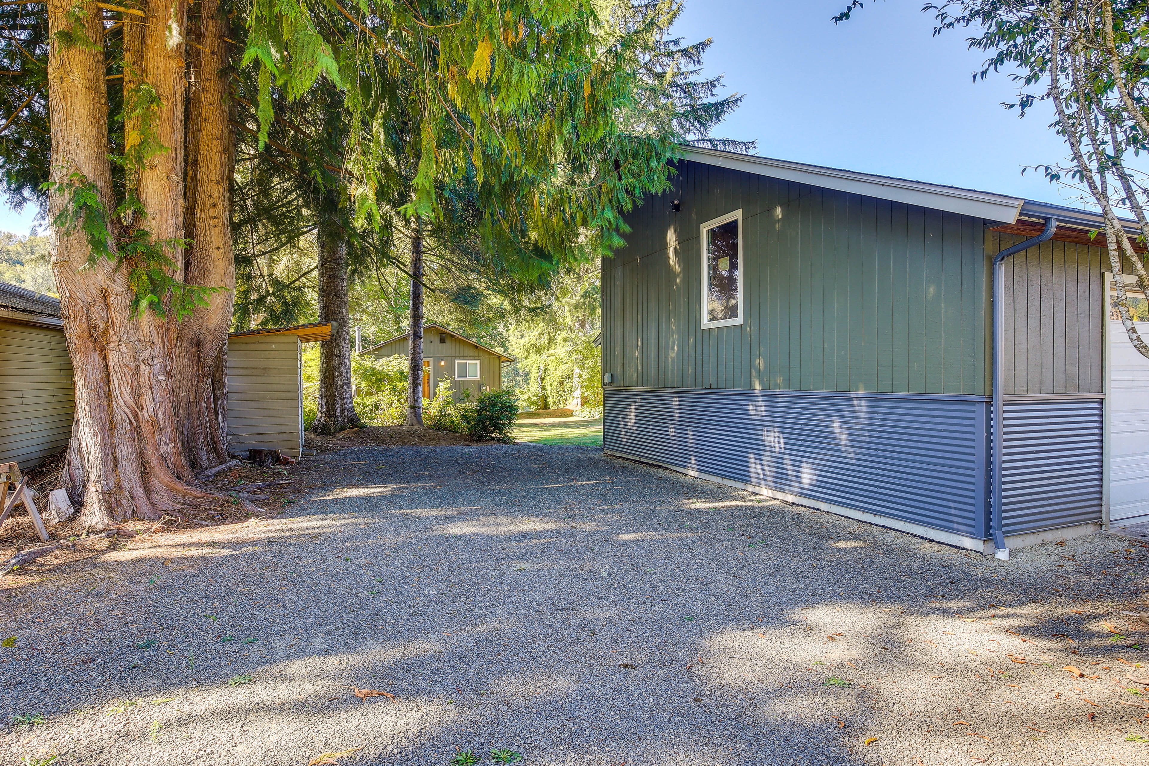 Parking | Driveway (4 Vehicles) | RV/Trailer Parking Allowed On-Site