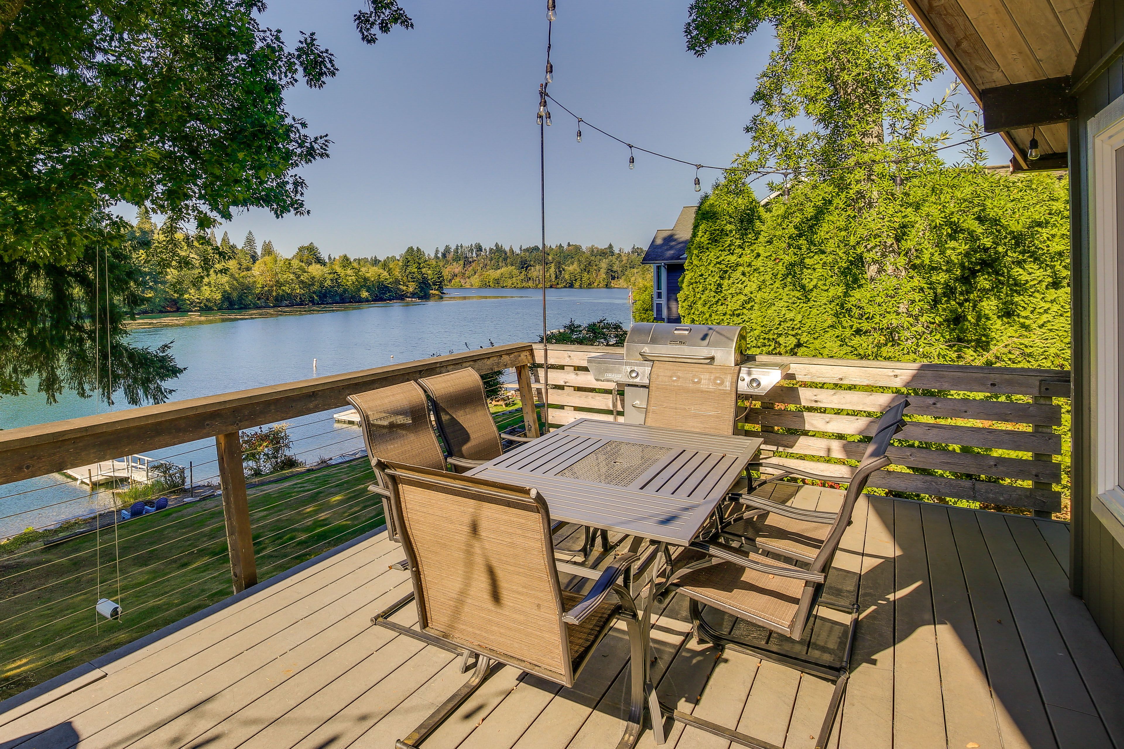 Silver Creek Vacation Rental | 2BR | 2BA | 1,560 Sq Ft | Stairs Required