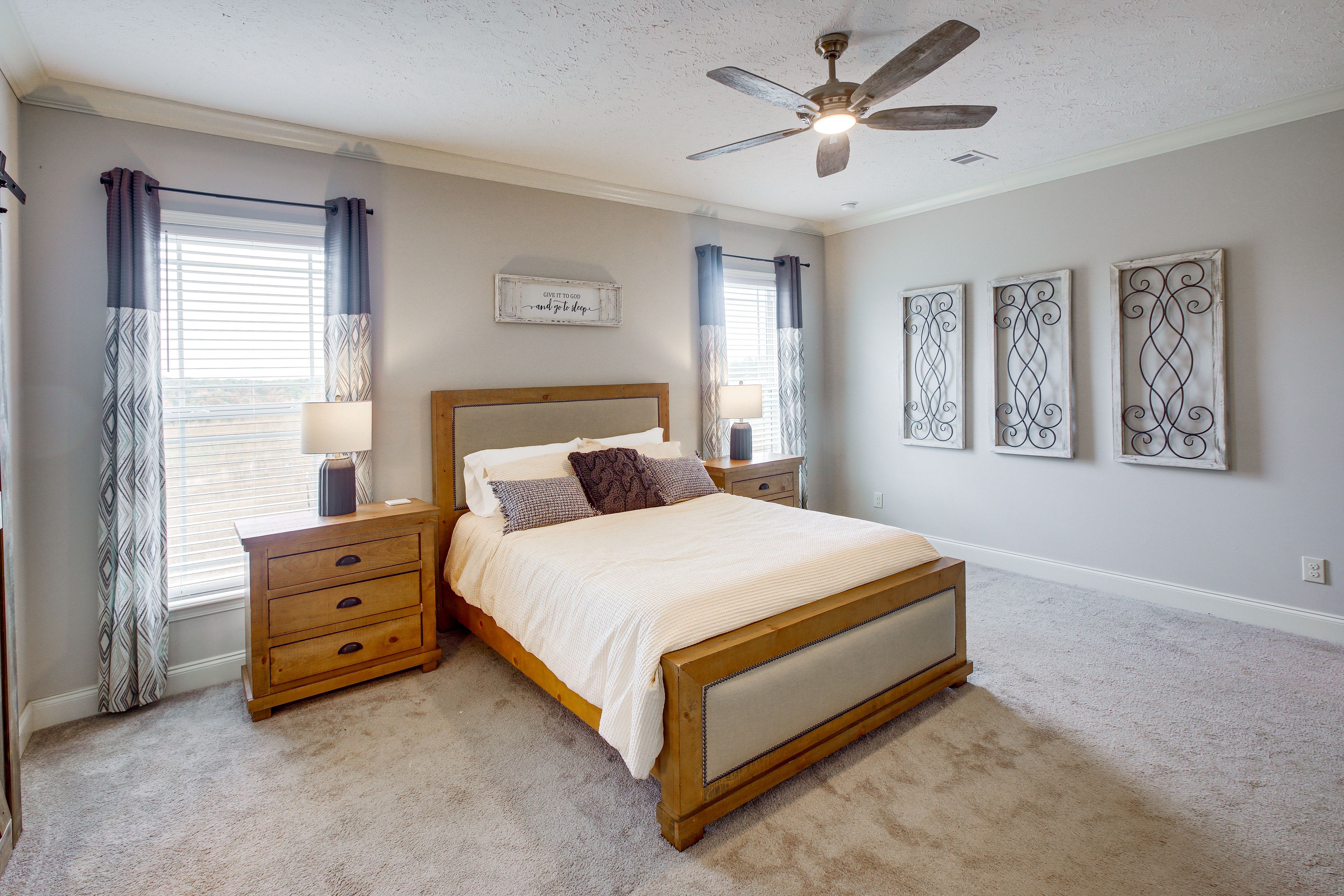 Bedroom 1 | Queen Bed | Linens Provided