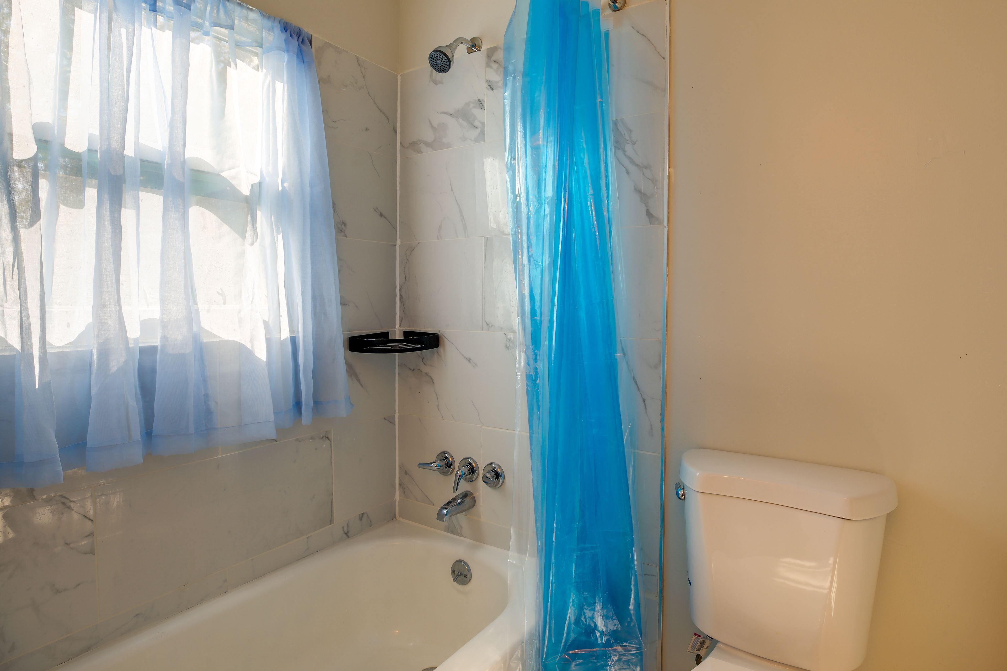 Bathroom | Complimentary Toiletries | Towels Provided