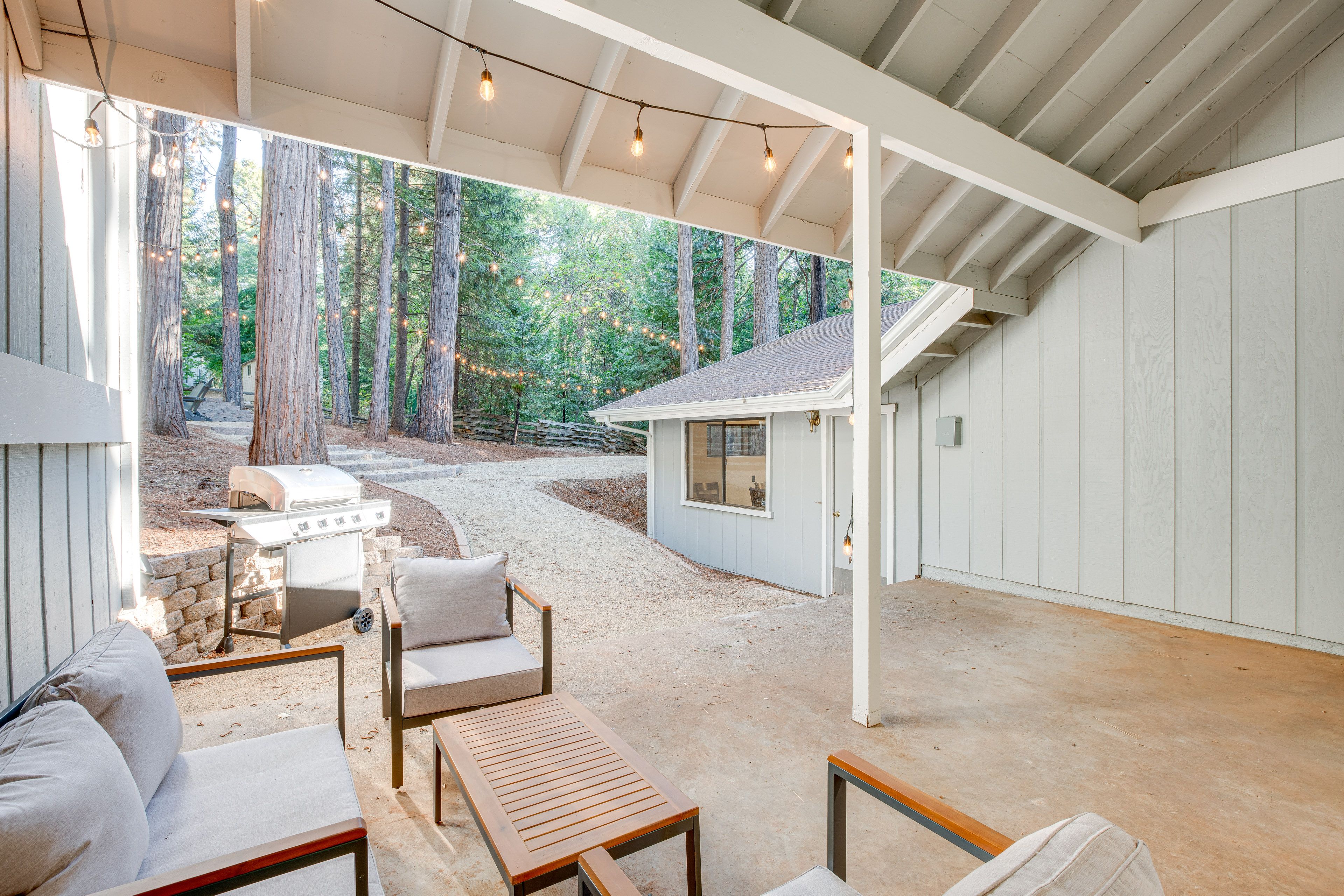 Private Backyard Area | Fire Pit w/ Seating