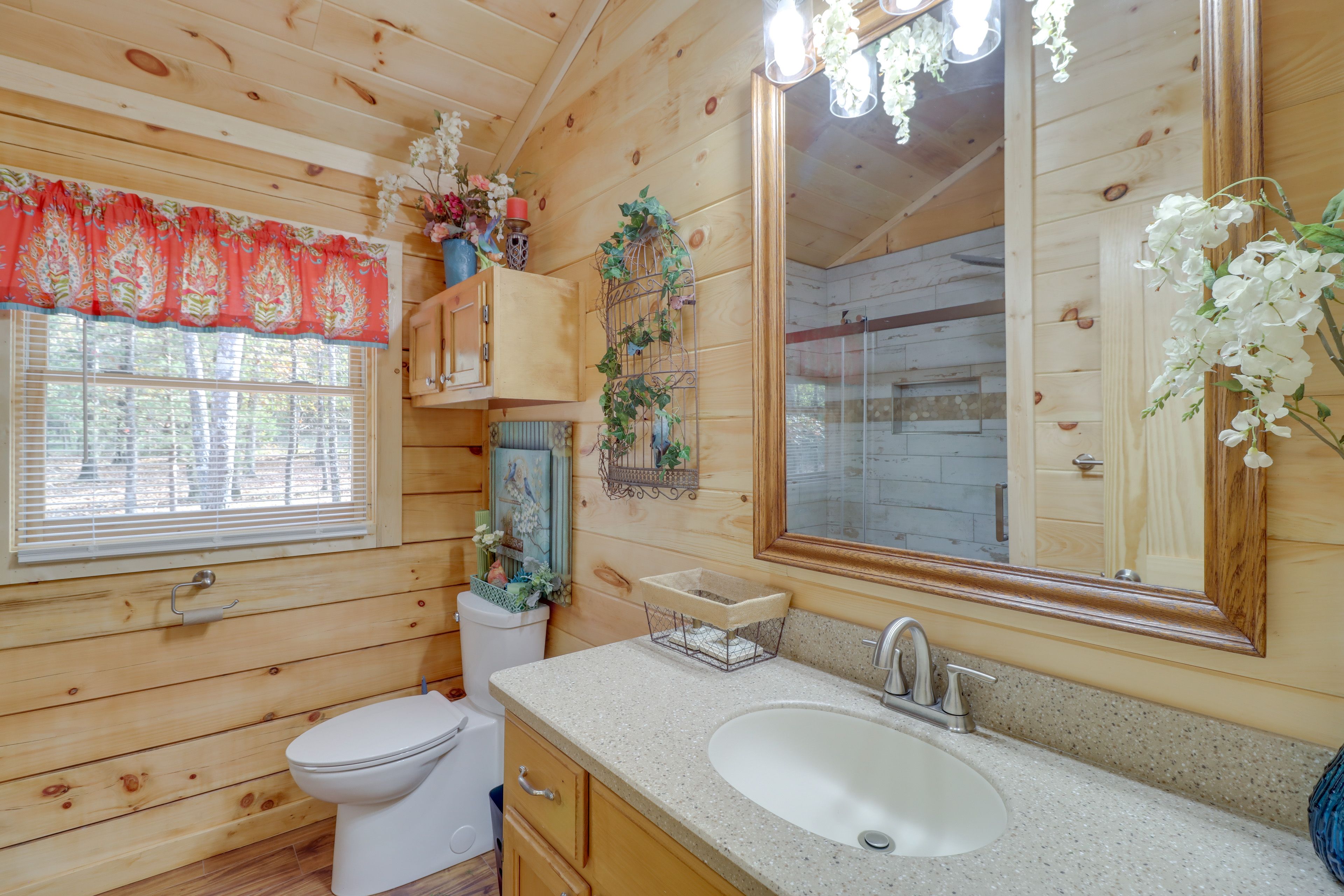 Full Bathroom