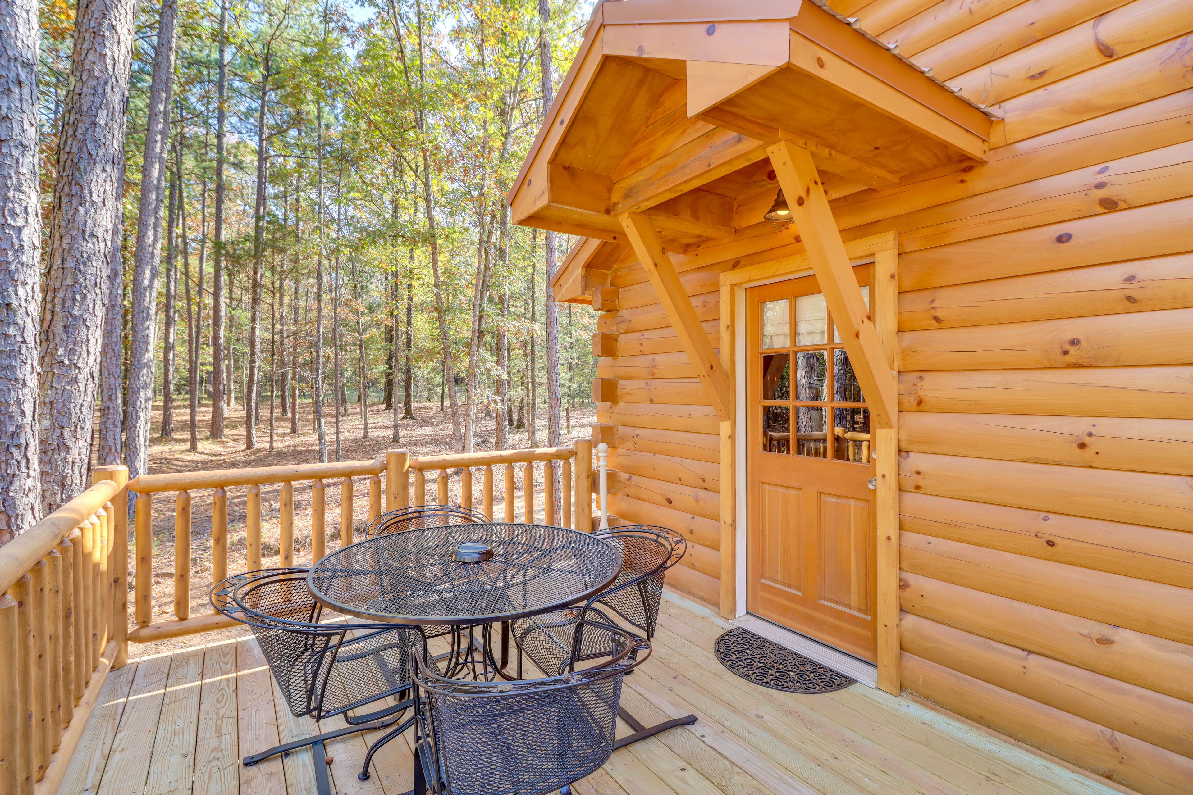 Outdoor Dining Area