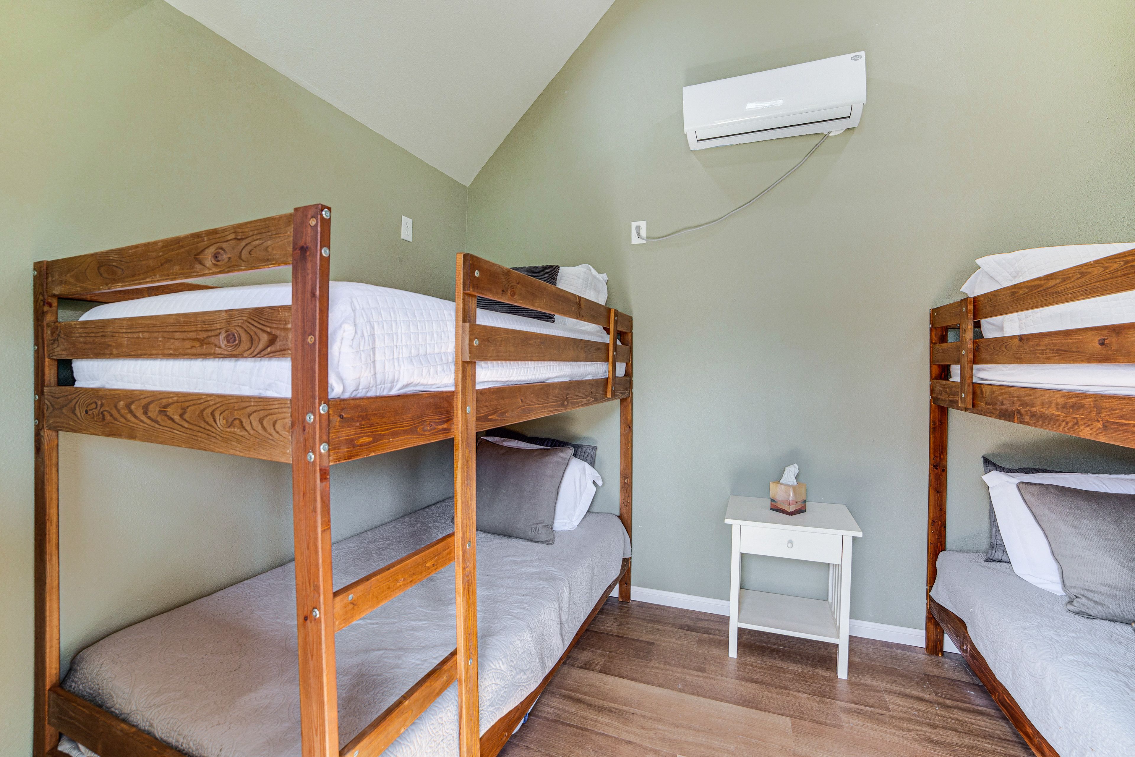 Bedroom 5 (Bunkhouse) | 2 Twin Bunk Beds
