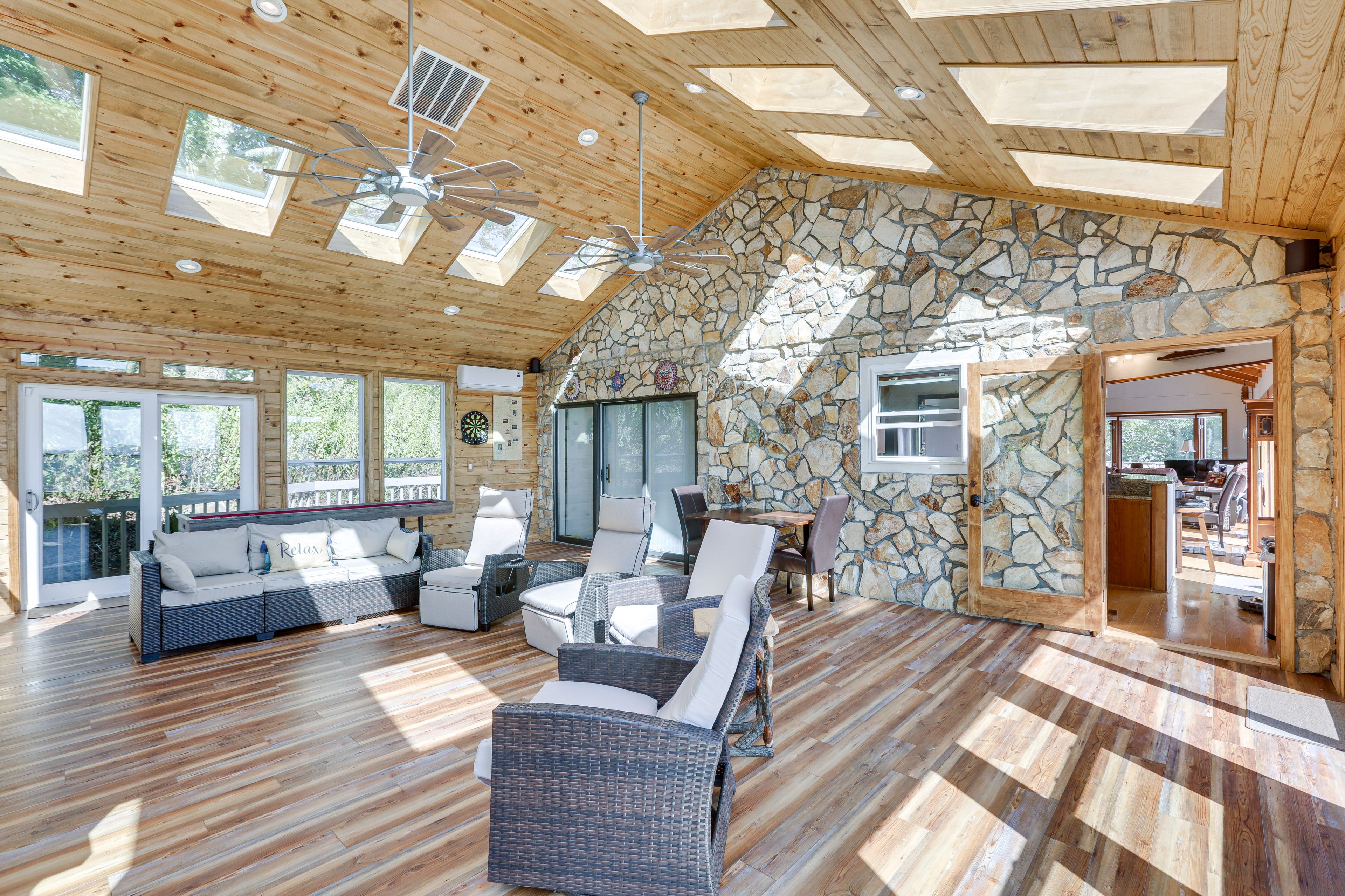 Sunroom | Shuffleboard Table