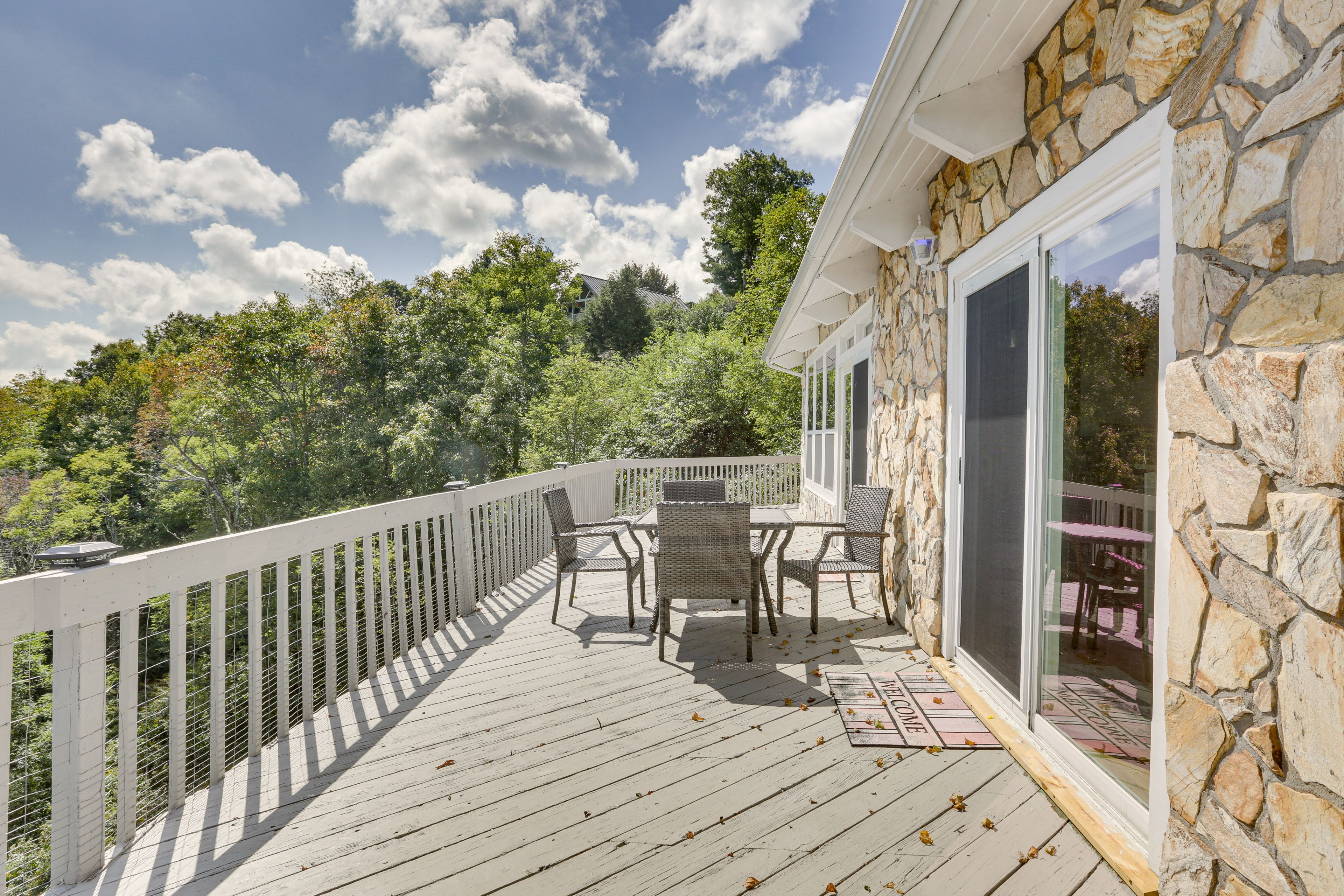 Deck | Mountain View