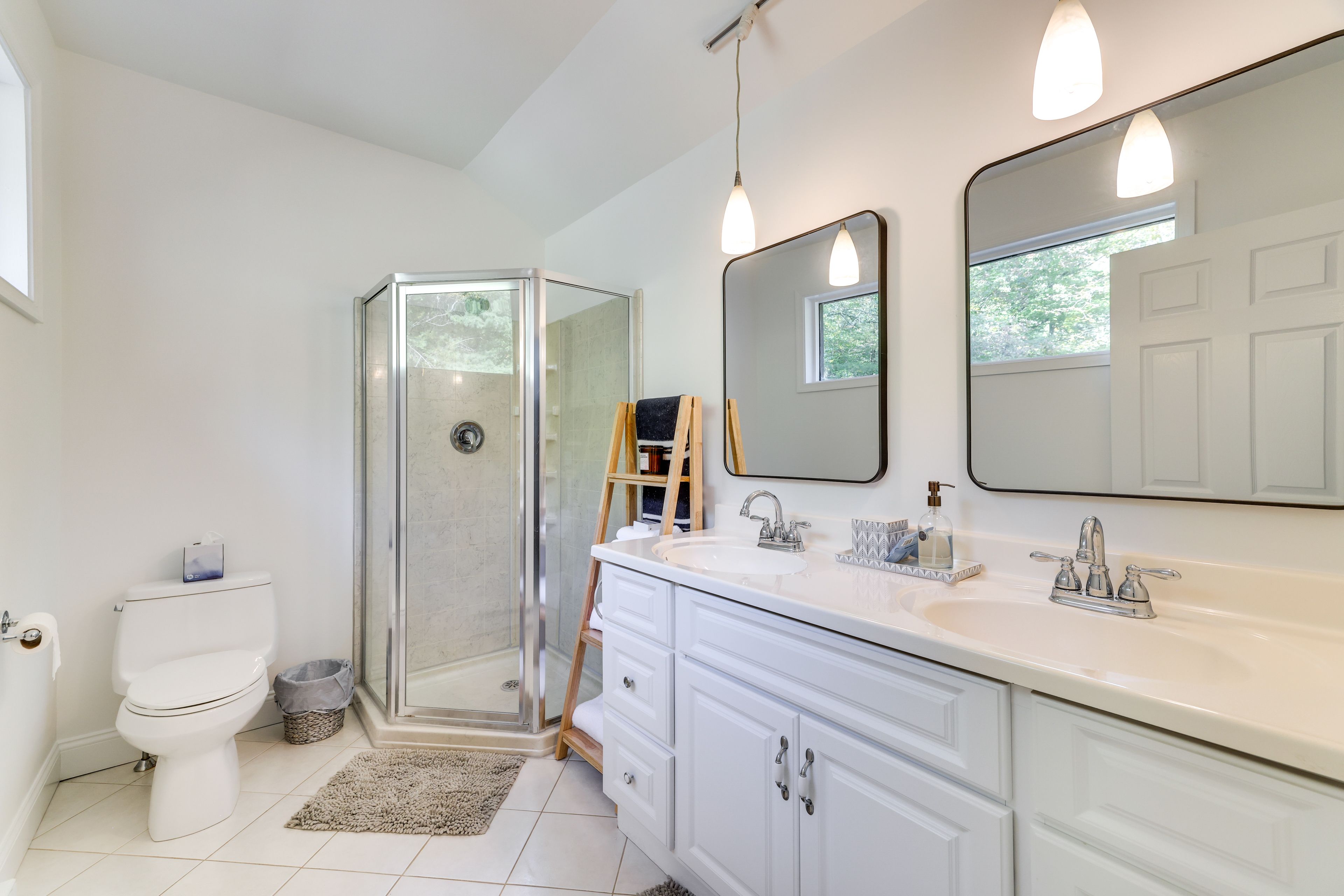 En-Suite Bathroom