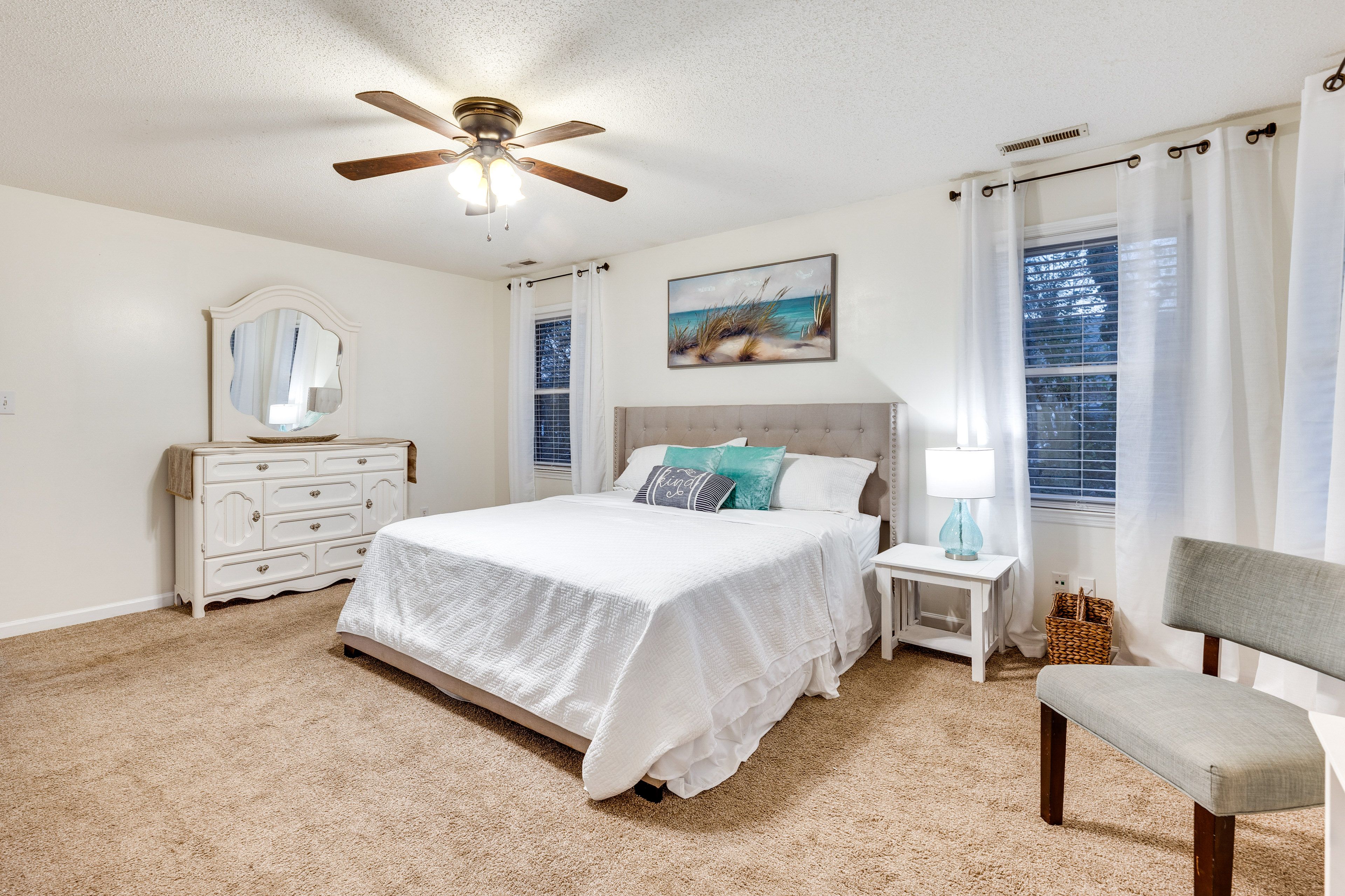 Bedroom 1 | King Bed | Linens Provided