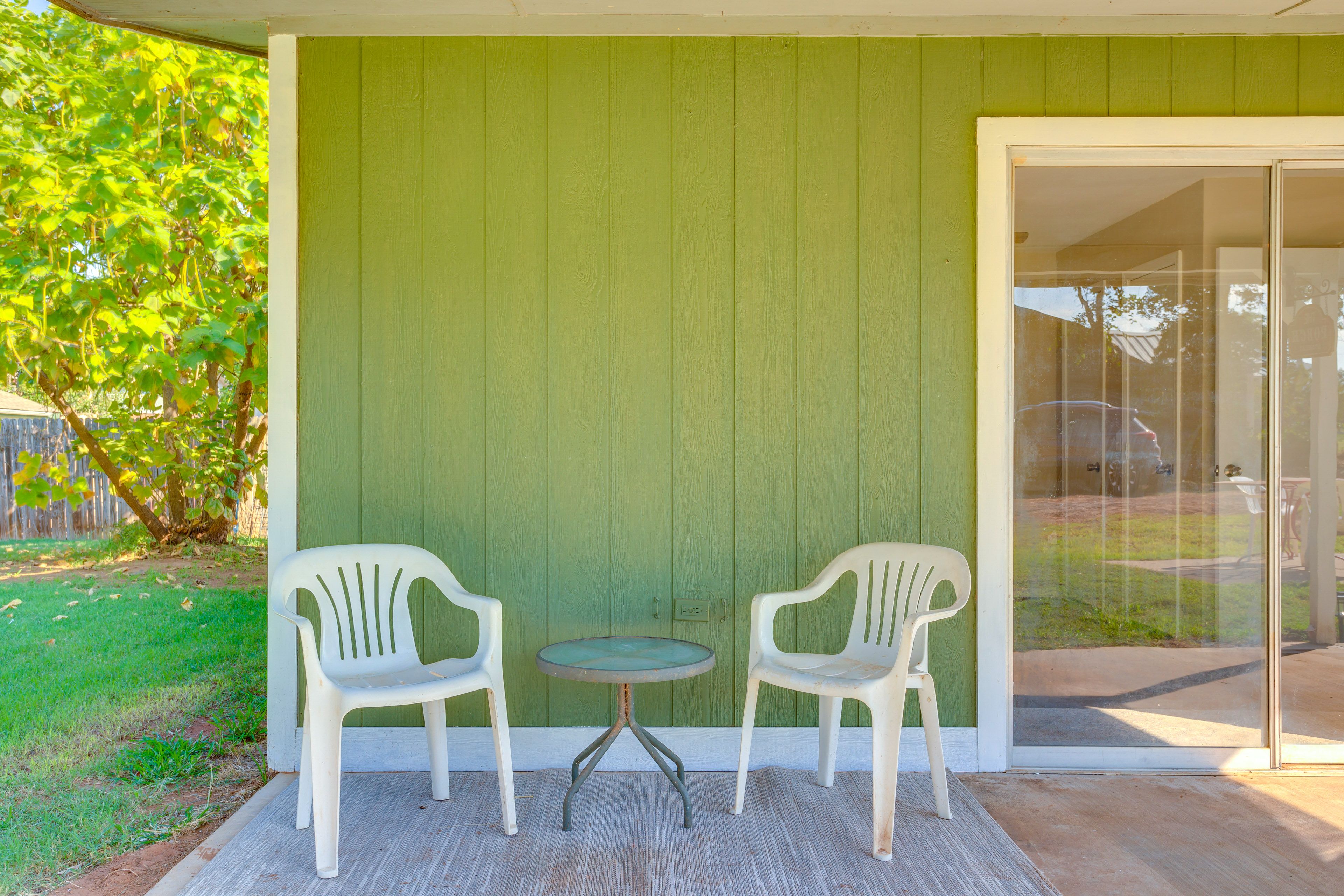 Patio | Outdoor Seating & Dining | Charcoal Grill