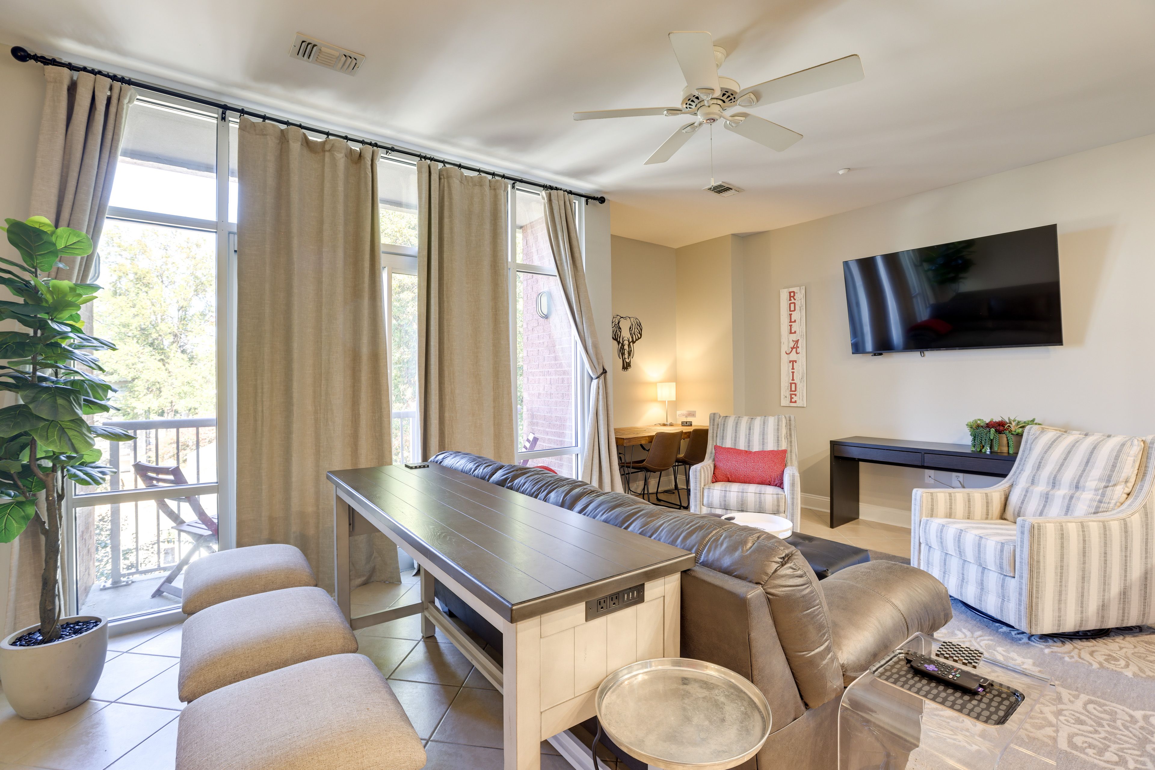 Tuscaloosa Vacation Rental | 2BR | 2BA | 1,025 Sq Ft | Step-Free Access