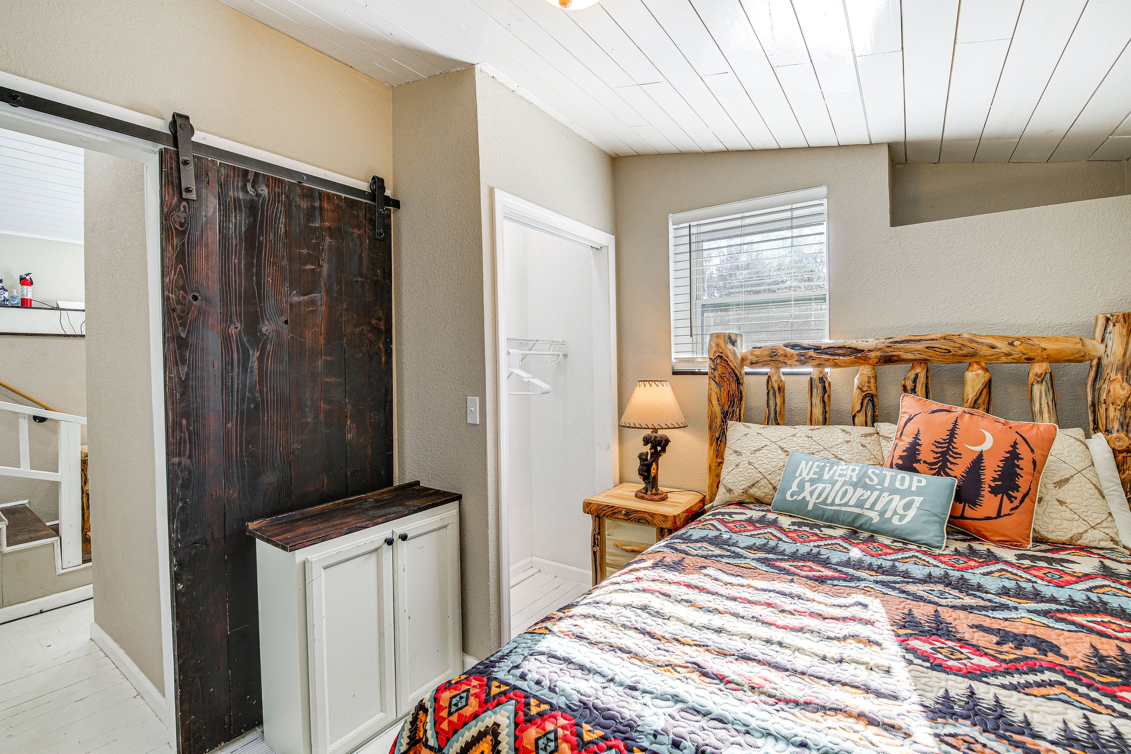 Bedroom 1 | Full Bed | Linens Provided | Hangers
