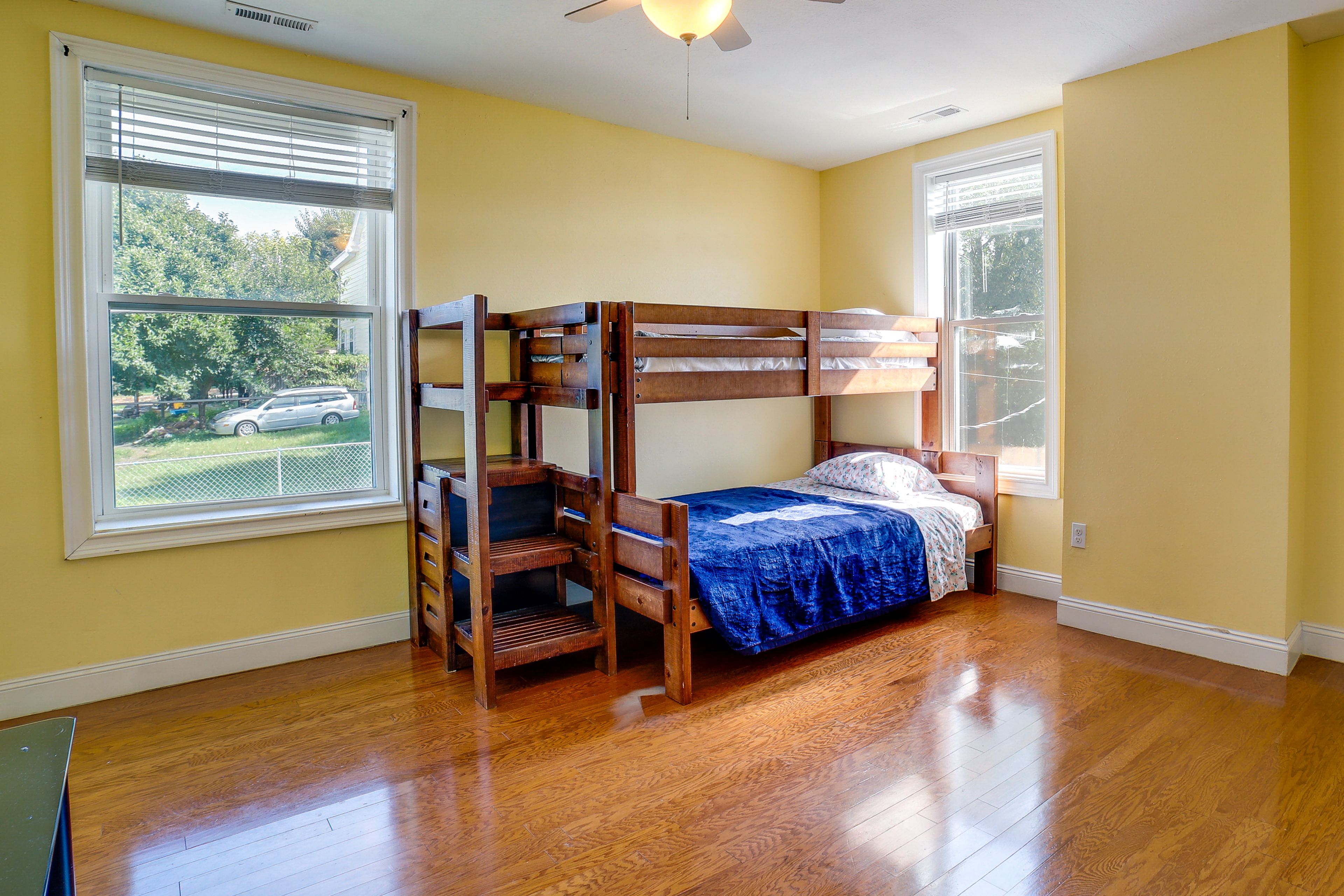 Bedroom 4 | Twin/Full Bunk Bed | Smart TV