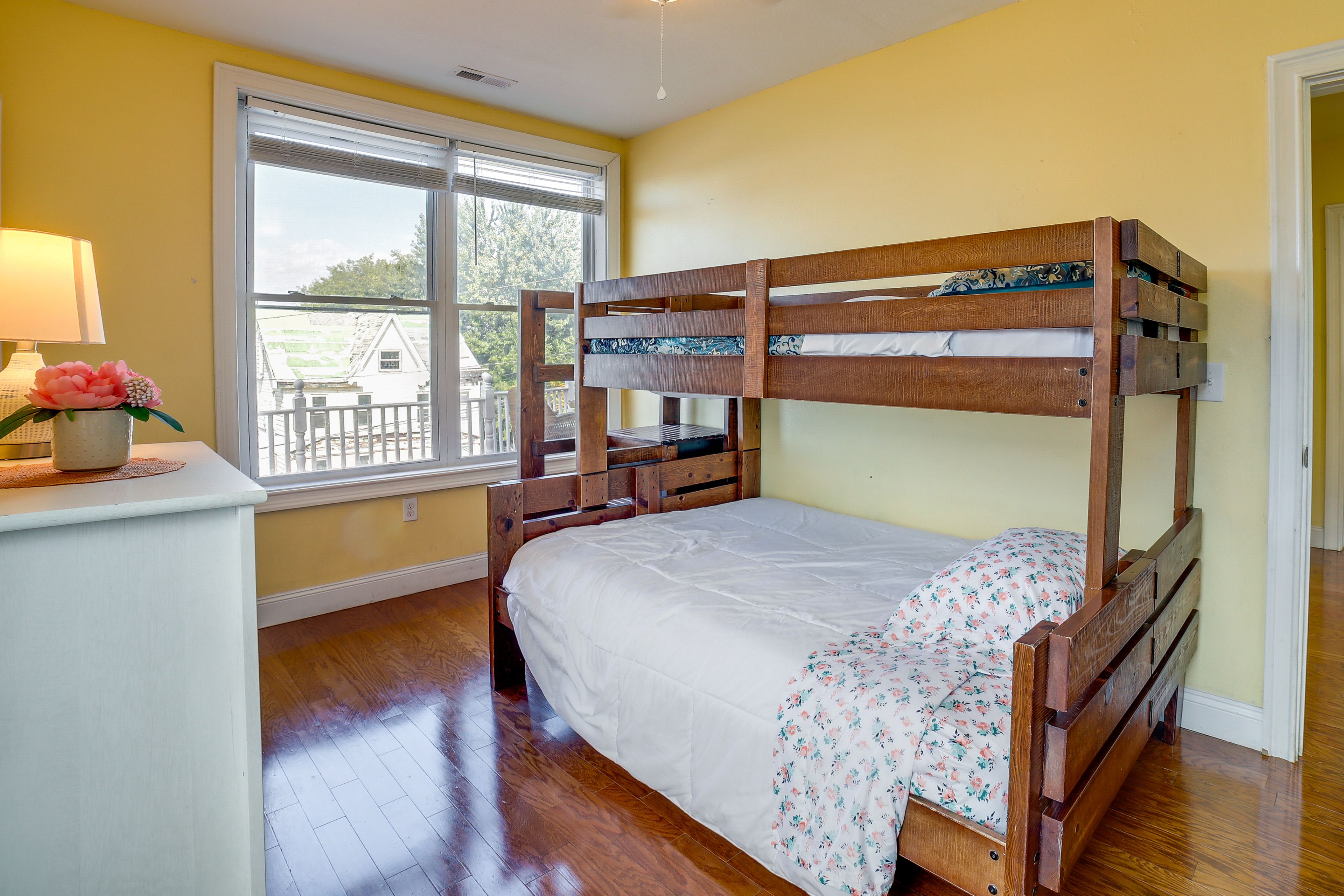 Bedroom 3 | Twin/Full Bunk Bed | Smart TV
