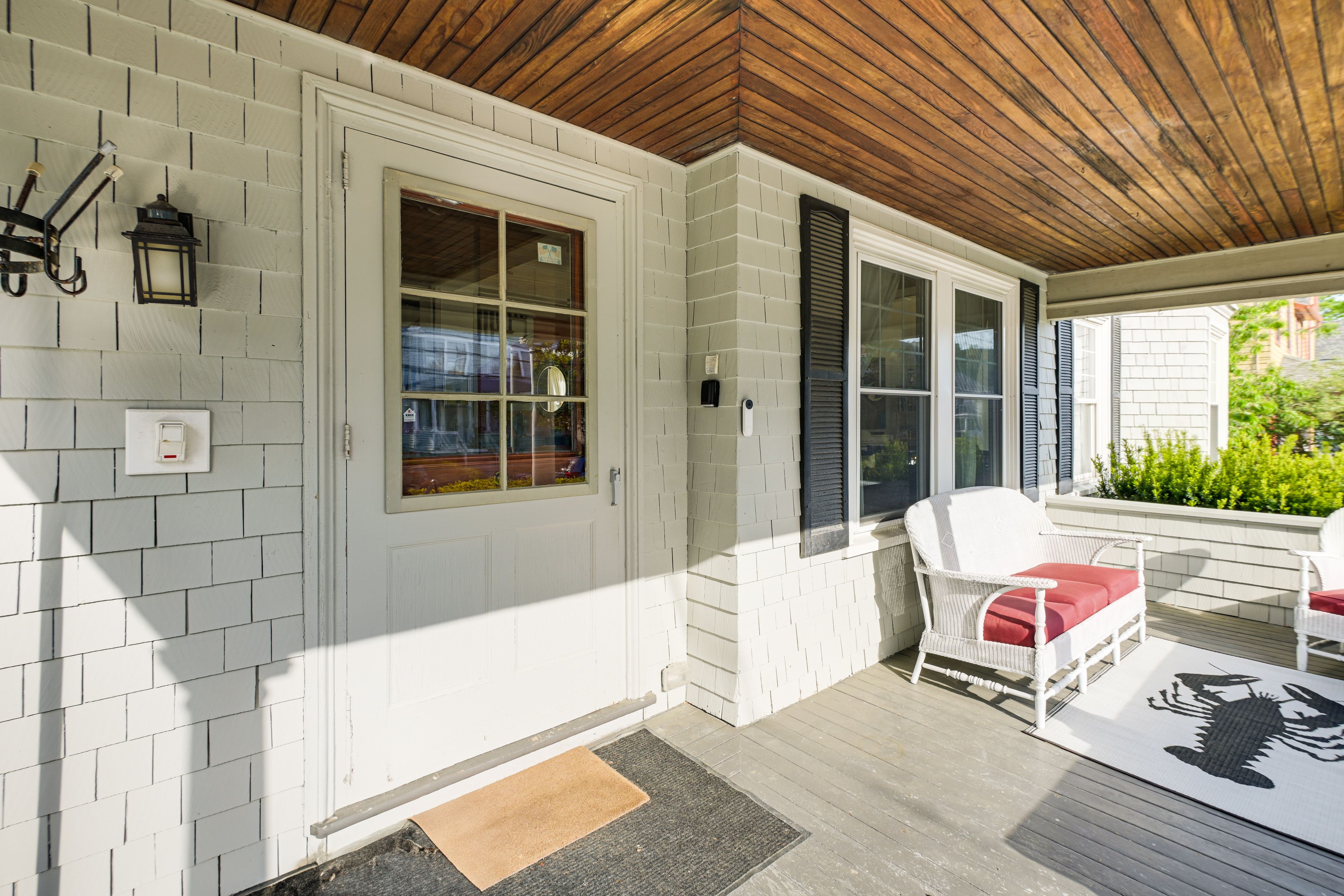 Covered Porch | Front Entry