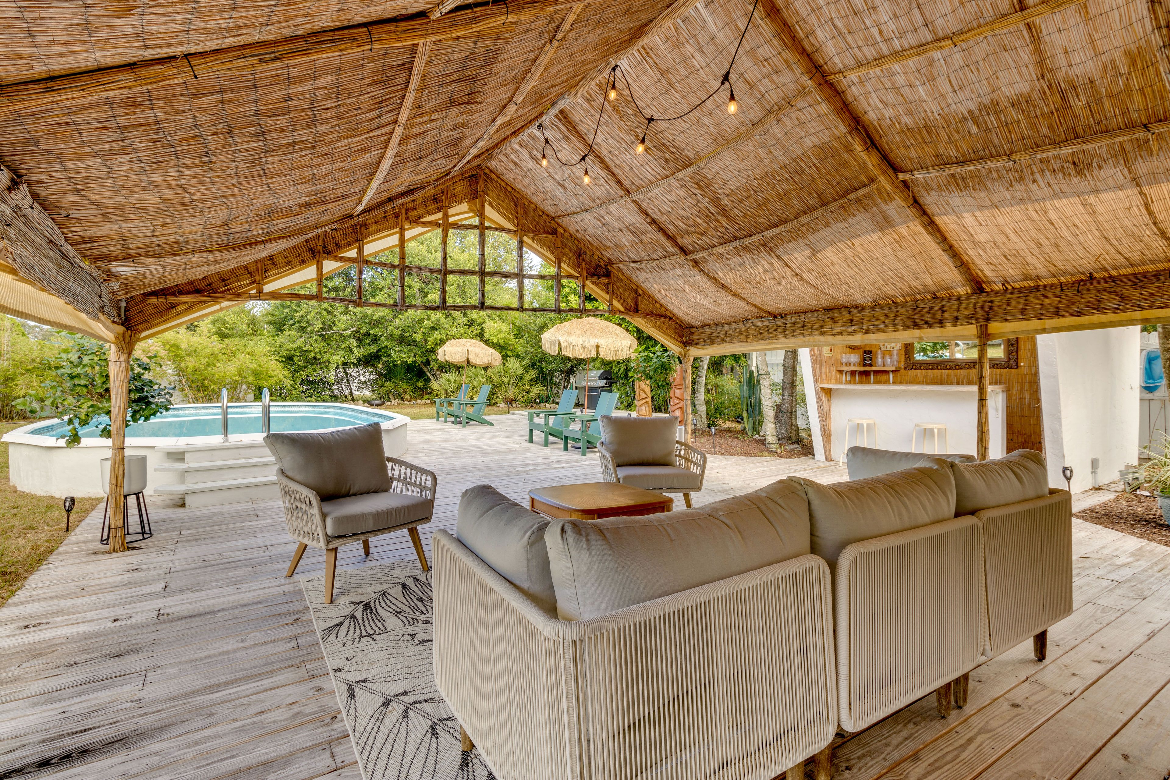 Mount Dora Vacation Rental | 2BR | 2BA | 1,252 Sq Ft | 4 Steps Required to Enter
