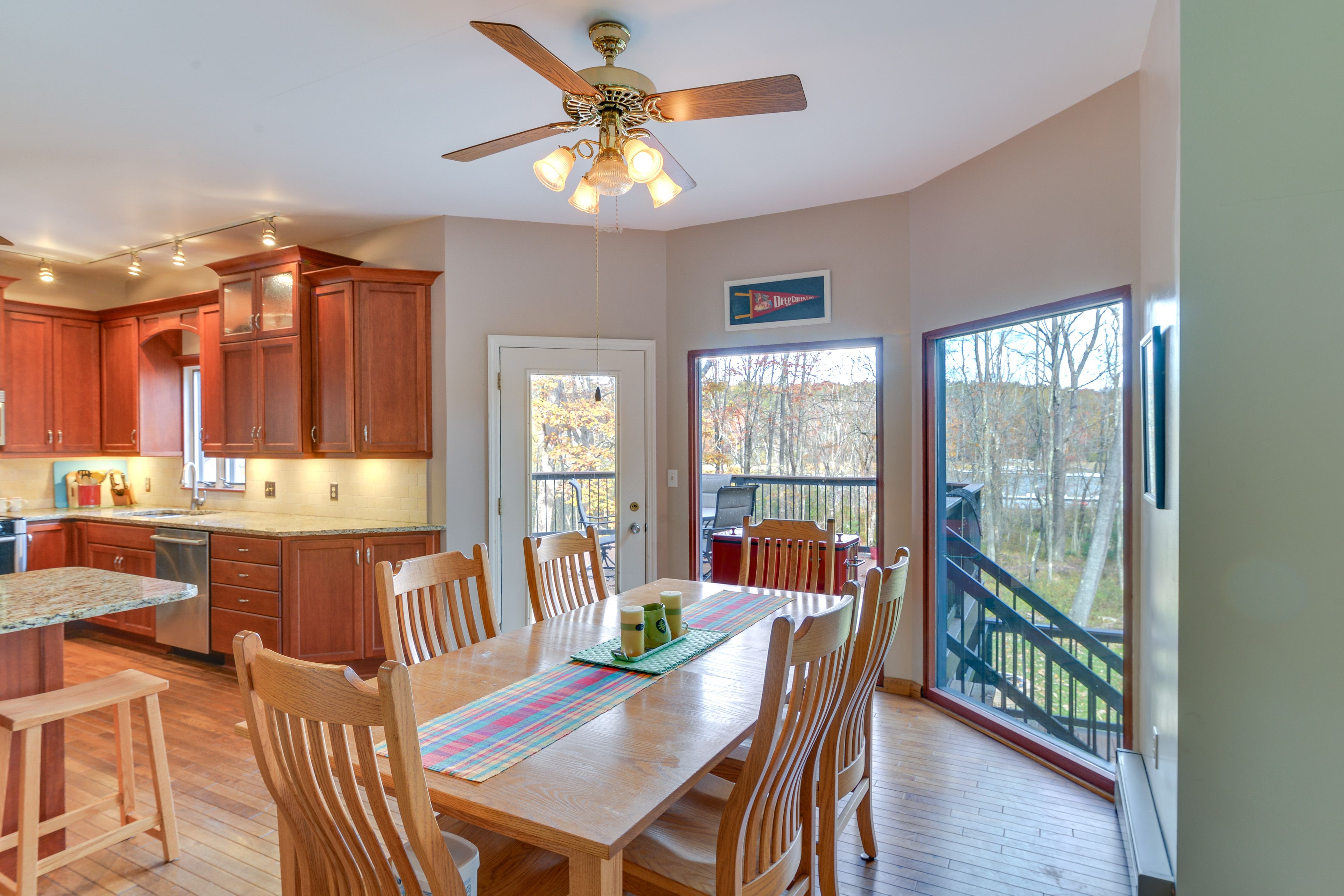 Dining Area | Dining Table | Dishware/Flatware | Breakfast Bar | Ceiling Fans