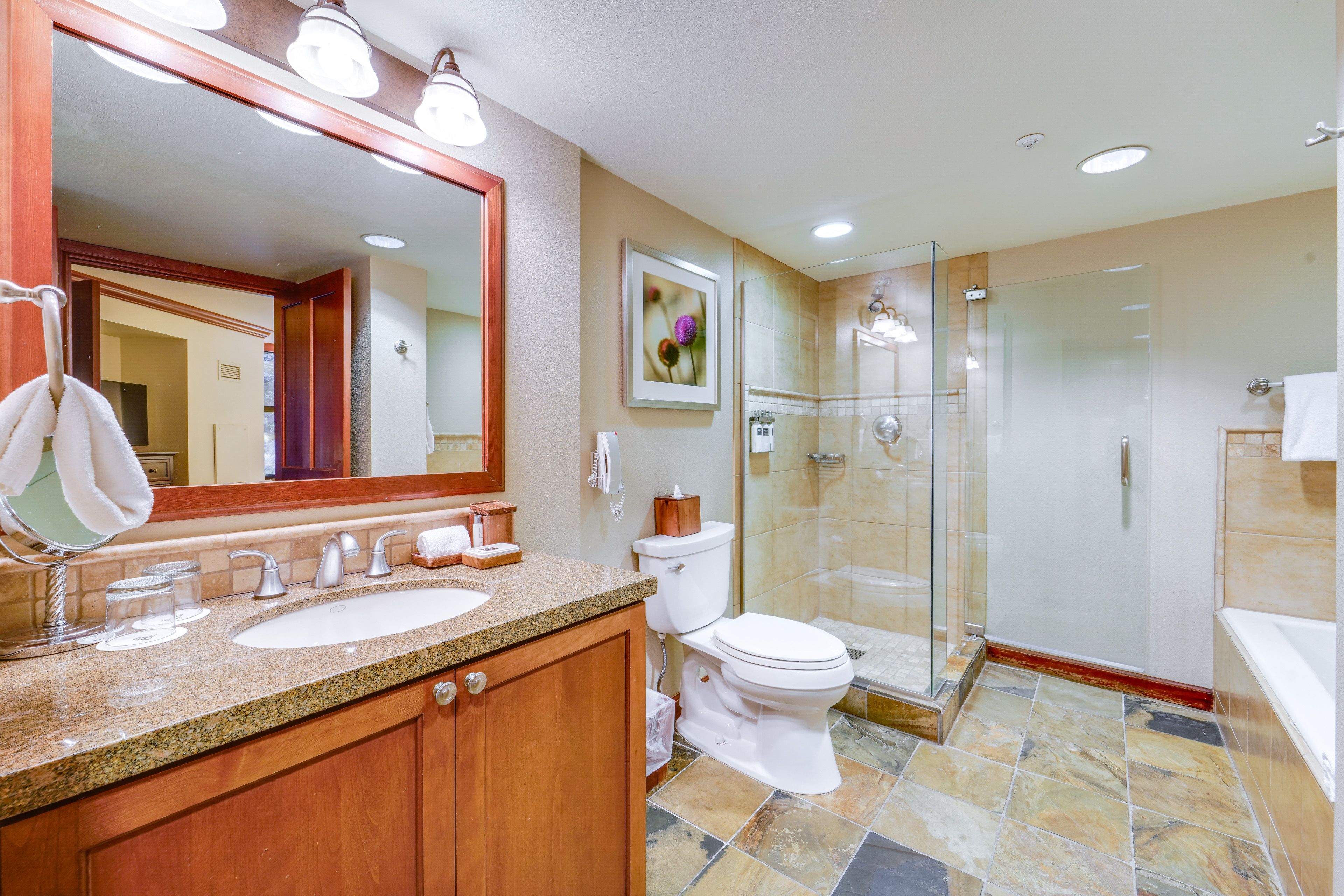 Full Bathroom | Complimentary Toiletries | Hair Dryer | Towels Provided