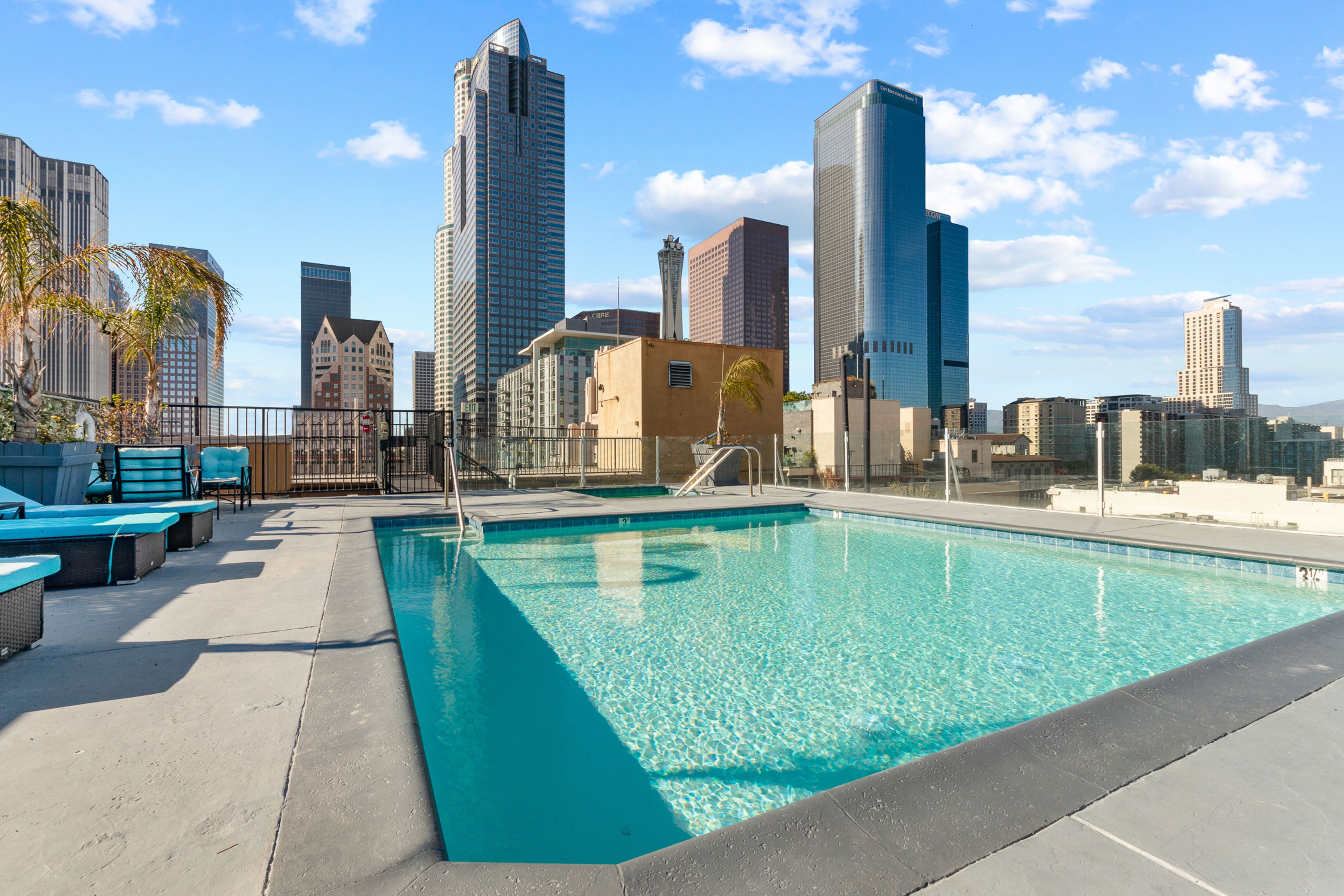Los Angeles Vacation Rental | 2BR | 1BA | 900 Sq Ft
