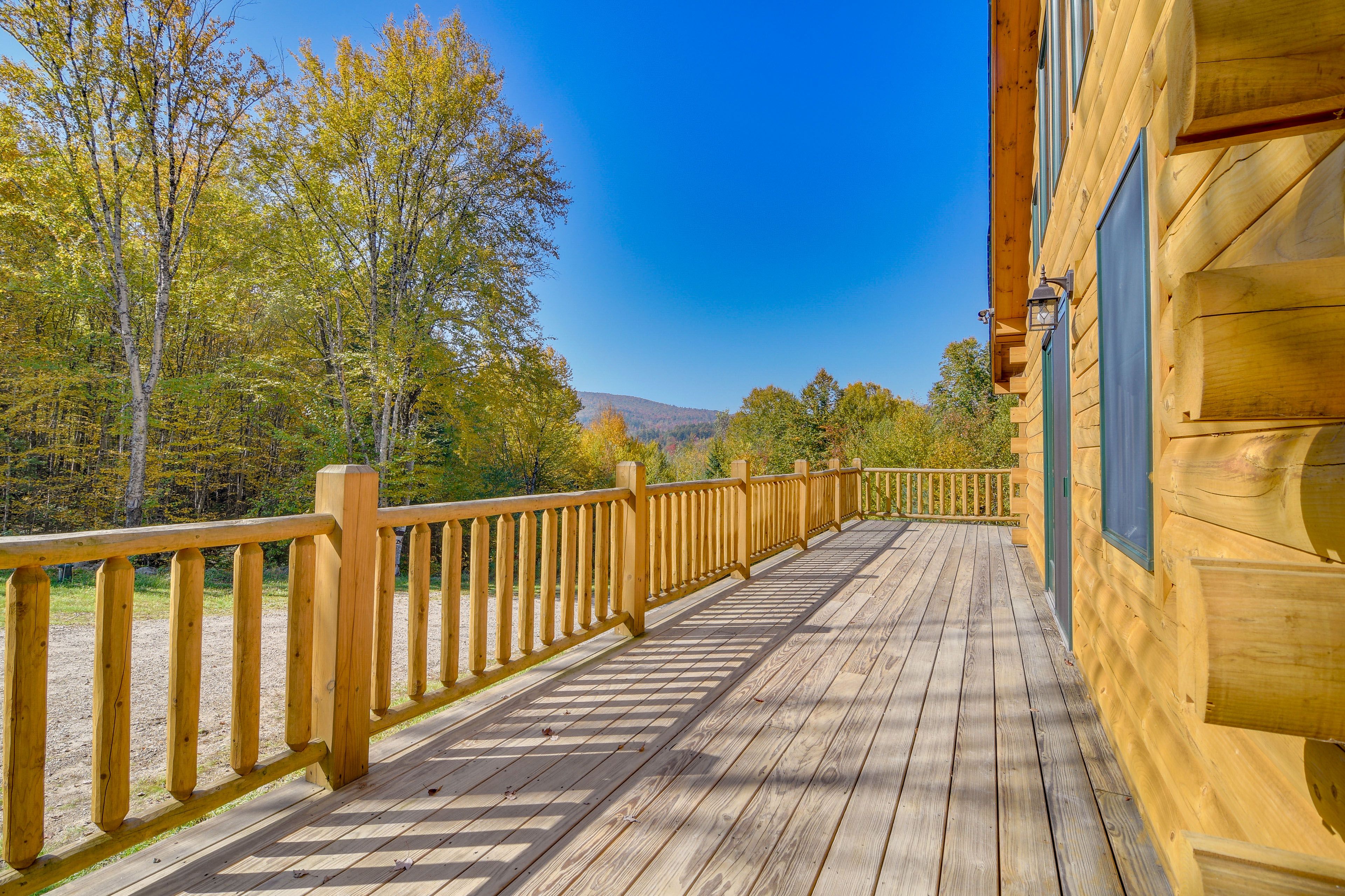 Wraparound Deck