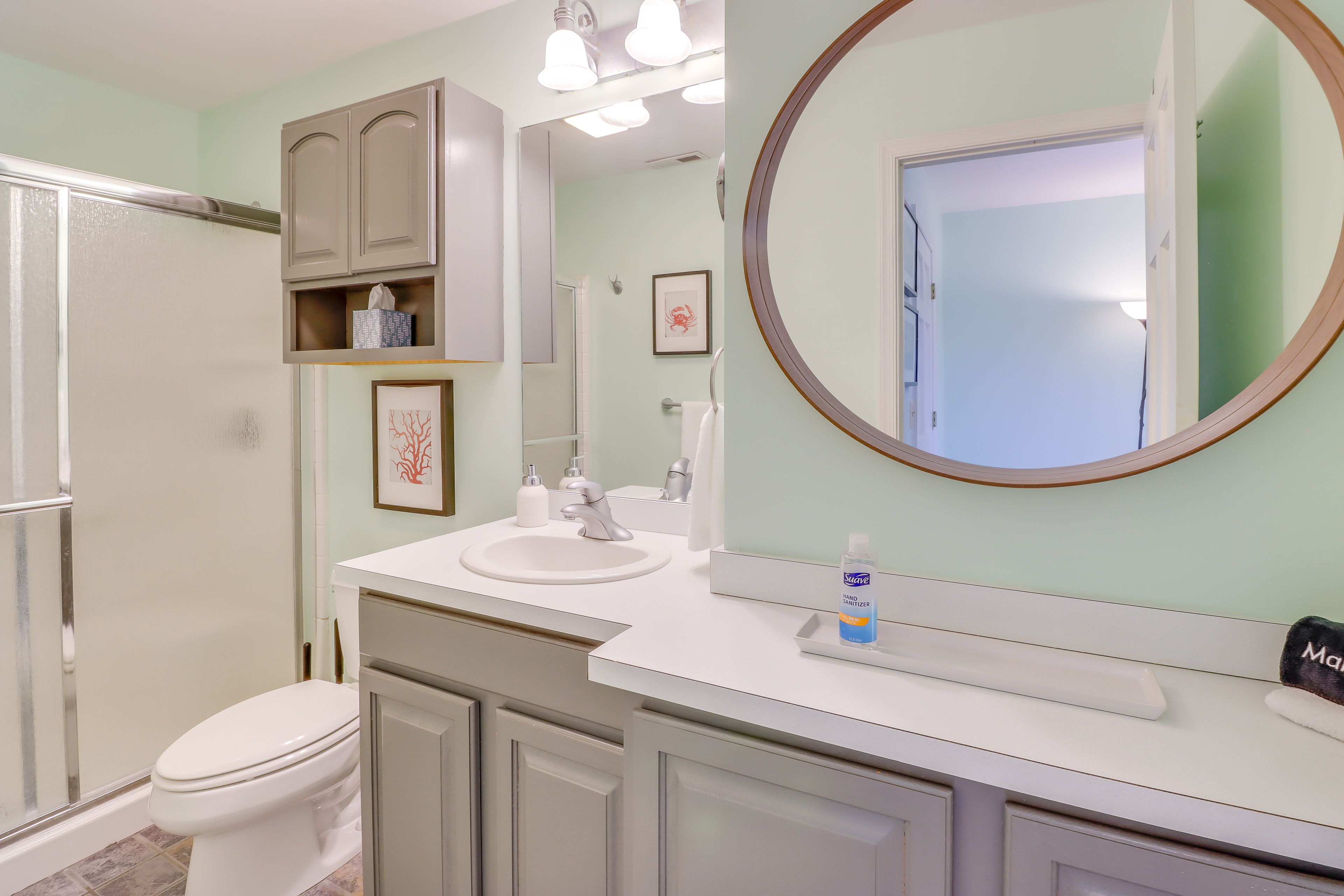 En-Suite Bathroom | Walk-In Shower | Complimentary Toiletries