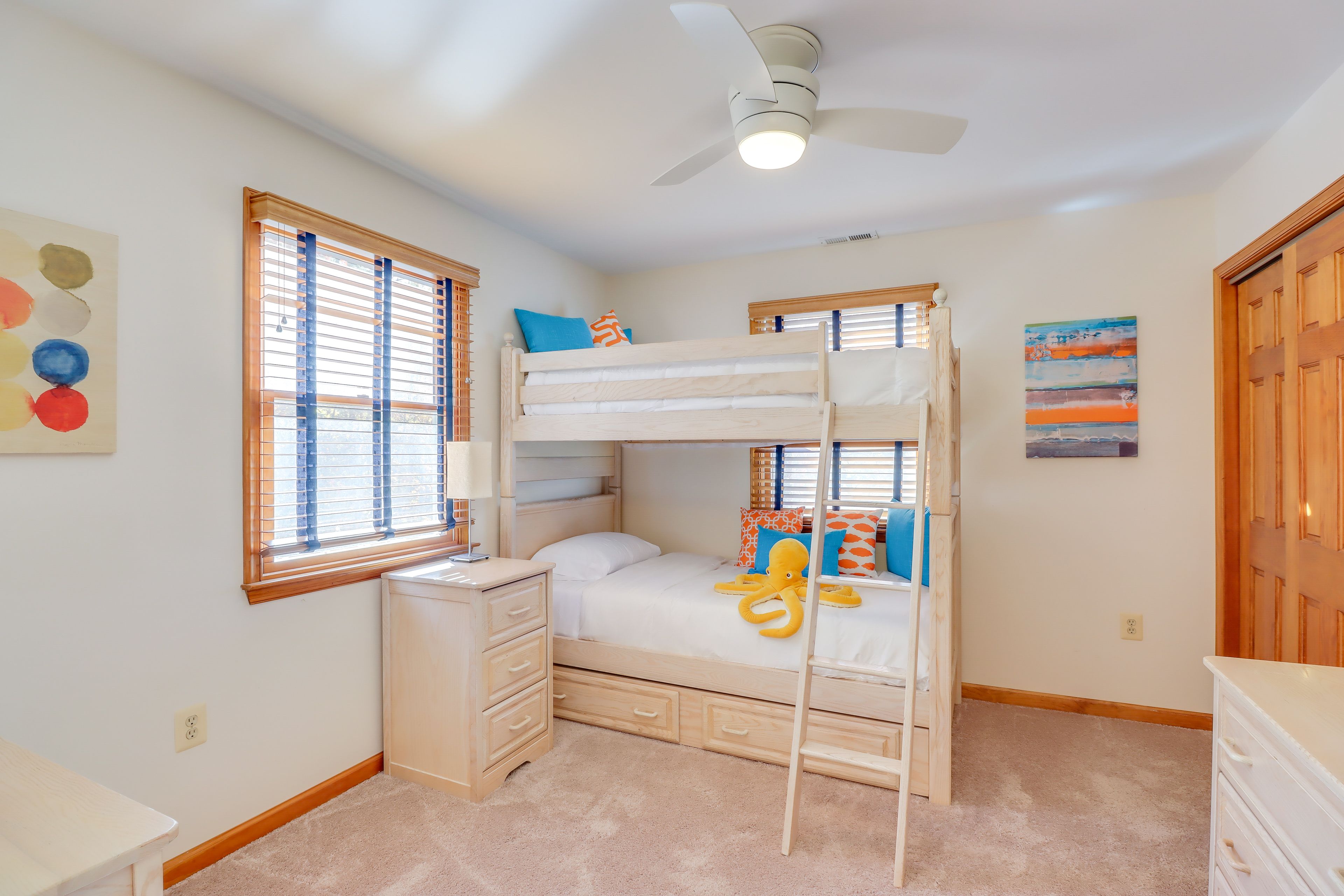 Bedroom 3 | Twin Bunk Bed w/ Twin Trundle | 1st Floor