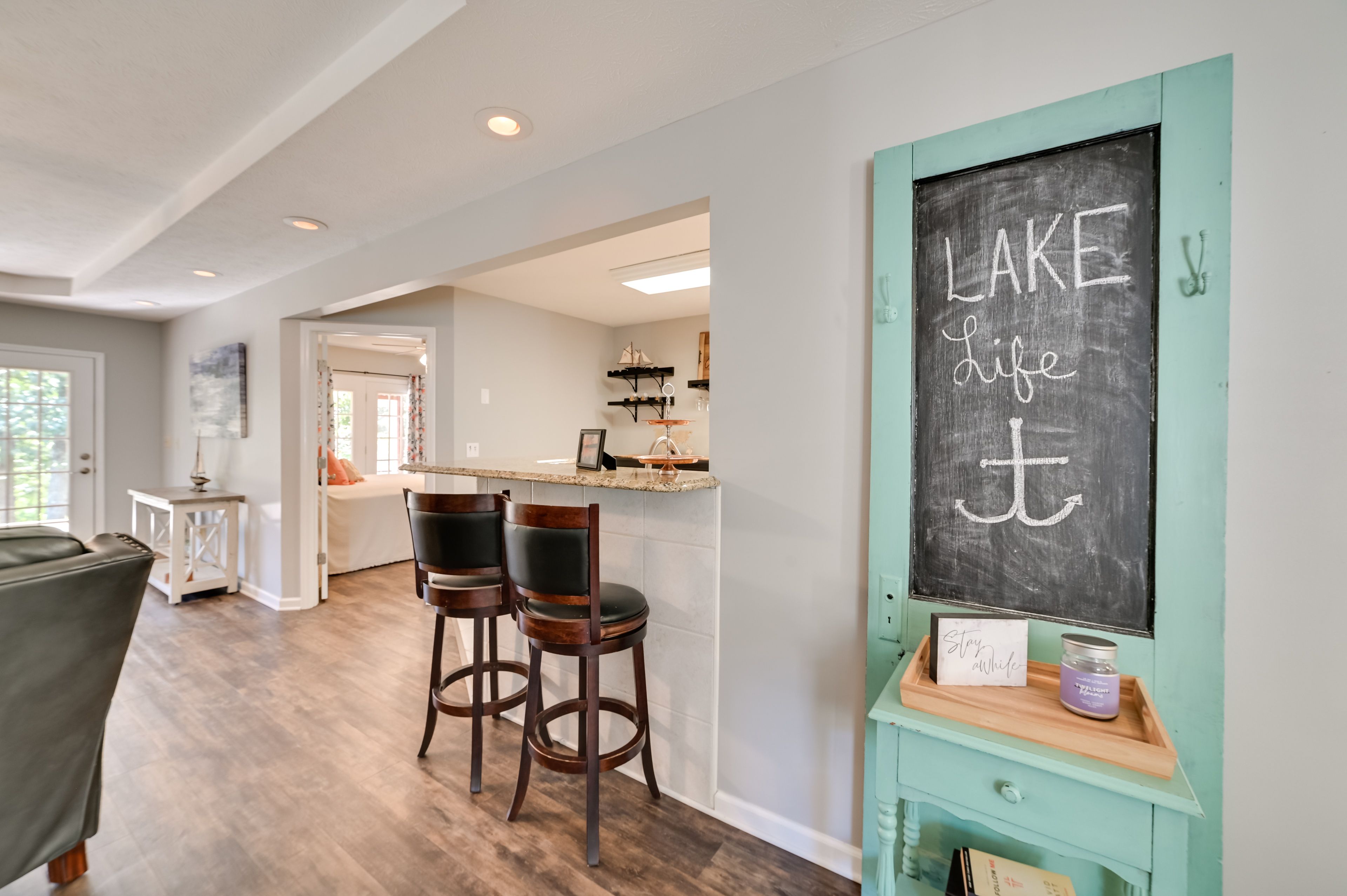 Breakfast Bar Seating