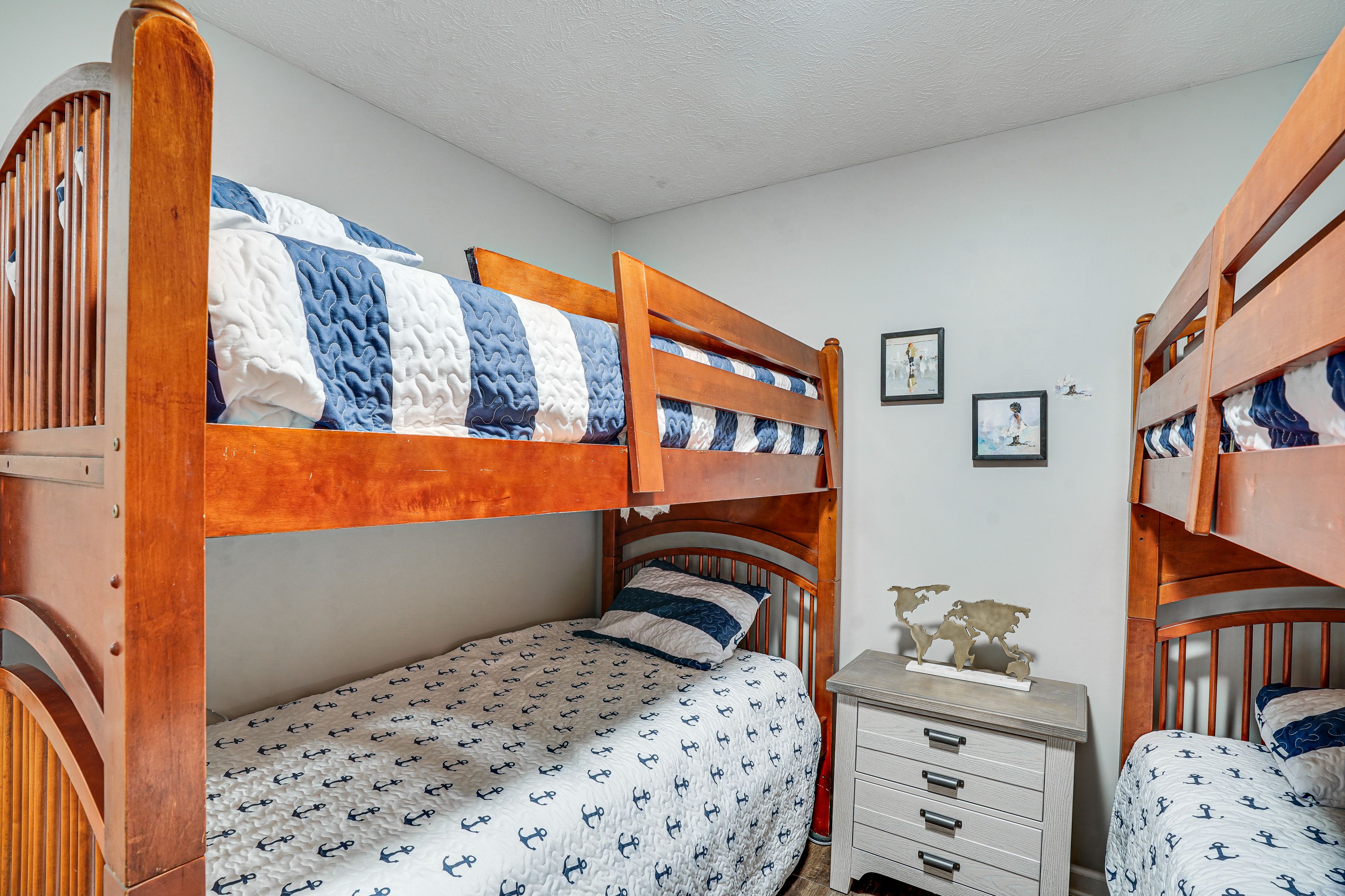 Bedroom 3 | 2 Twin Bunk Beds | 1st Floor