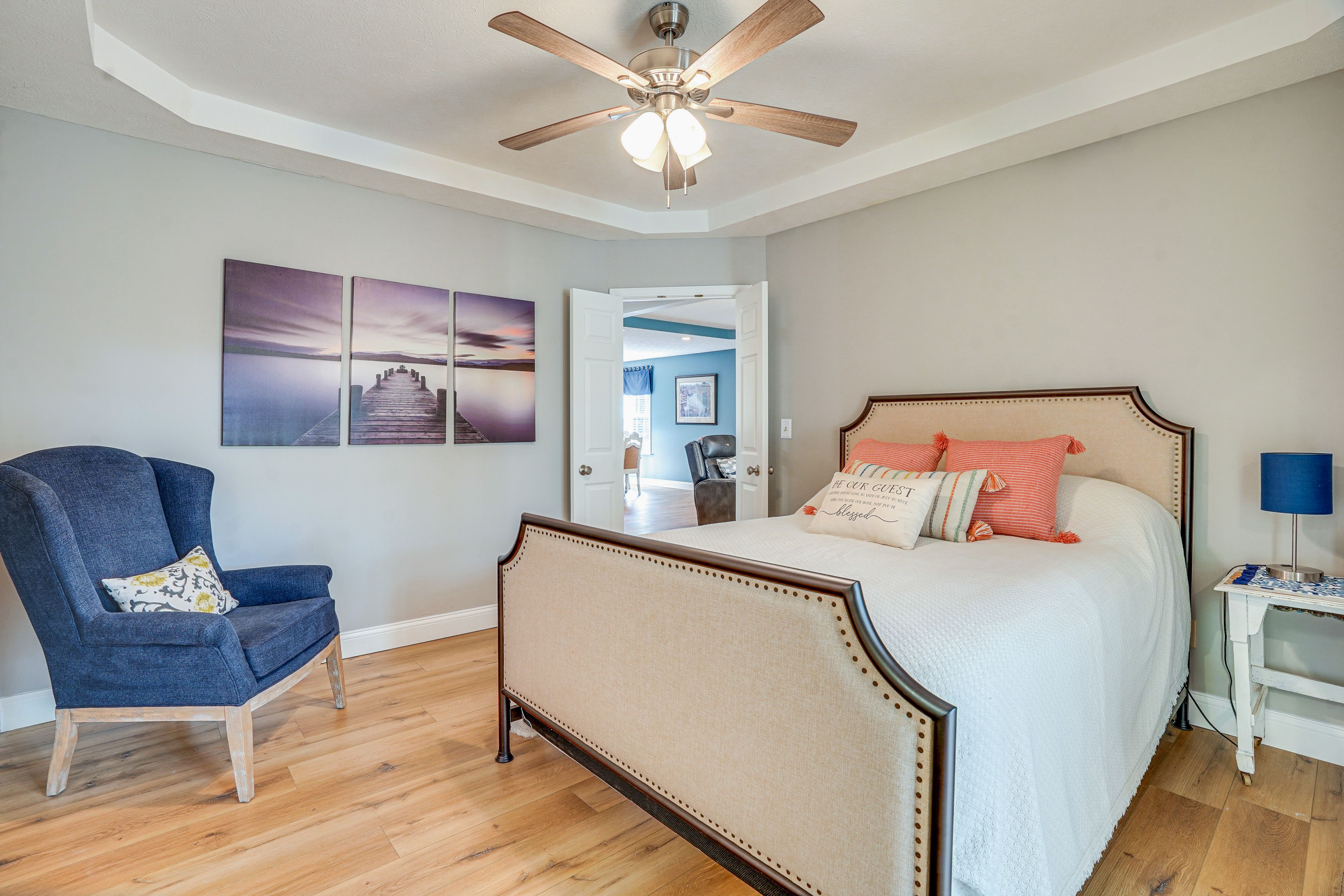 Bedroom 1 | Queen Bed | En-Suite Bathroom | 1st Floor