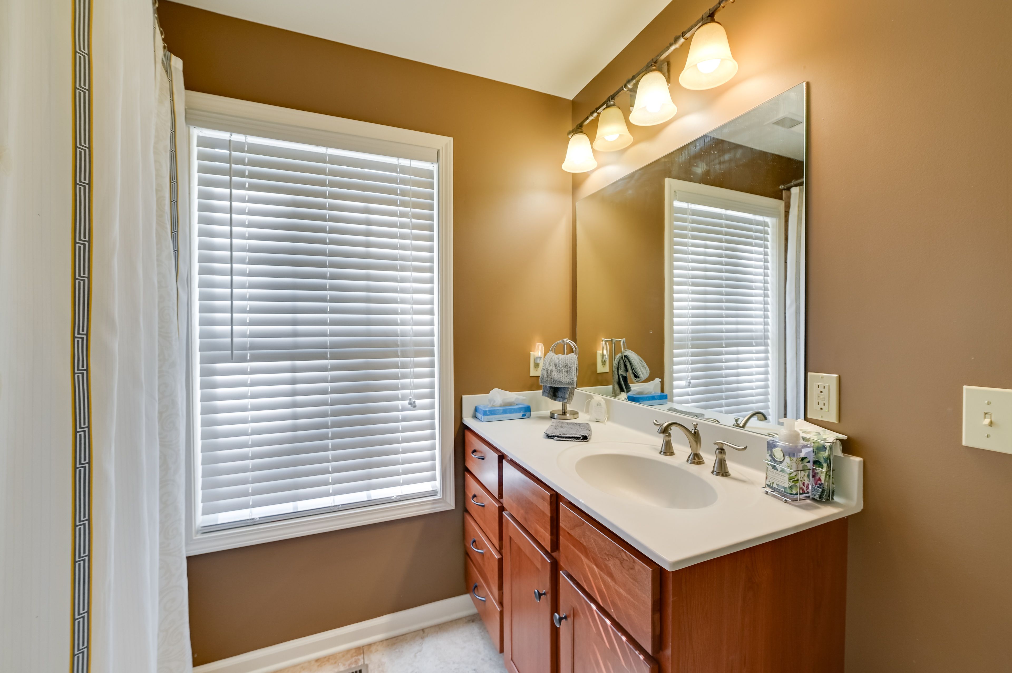 Bathroom | Towels Provided | Complimentary Toiletries