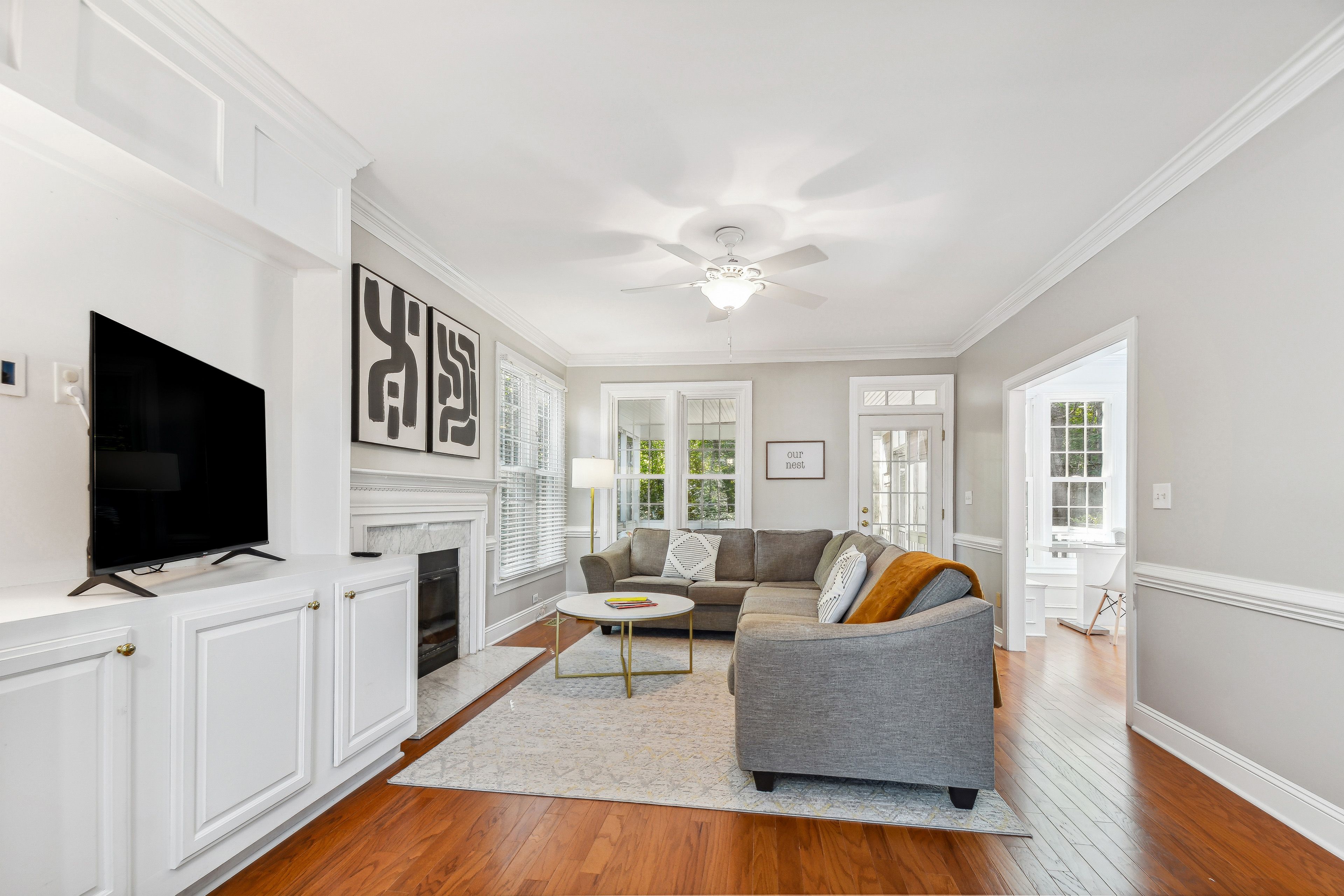 Living Room | Smart TV | Fireplace Unavailable