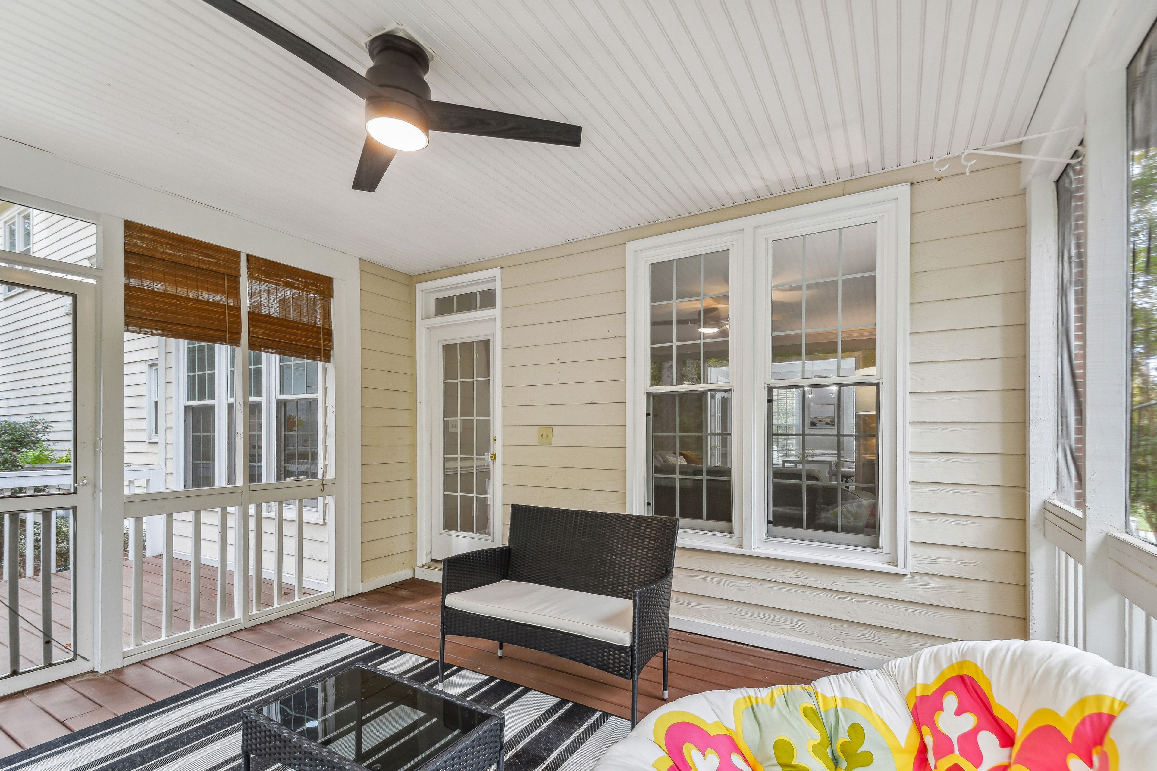 Screened-In Deck
