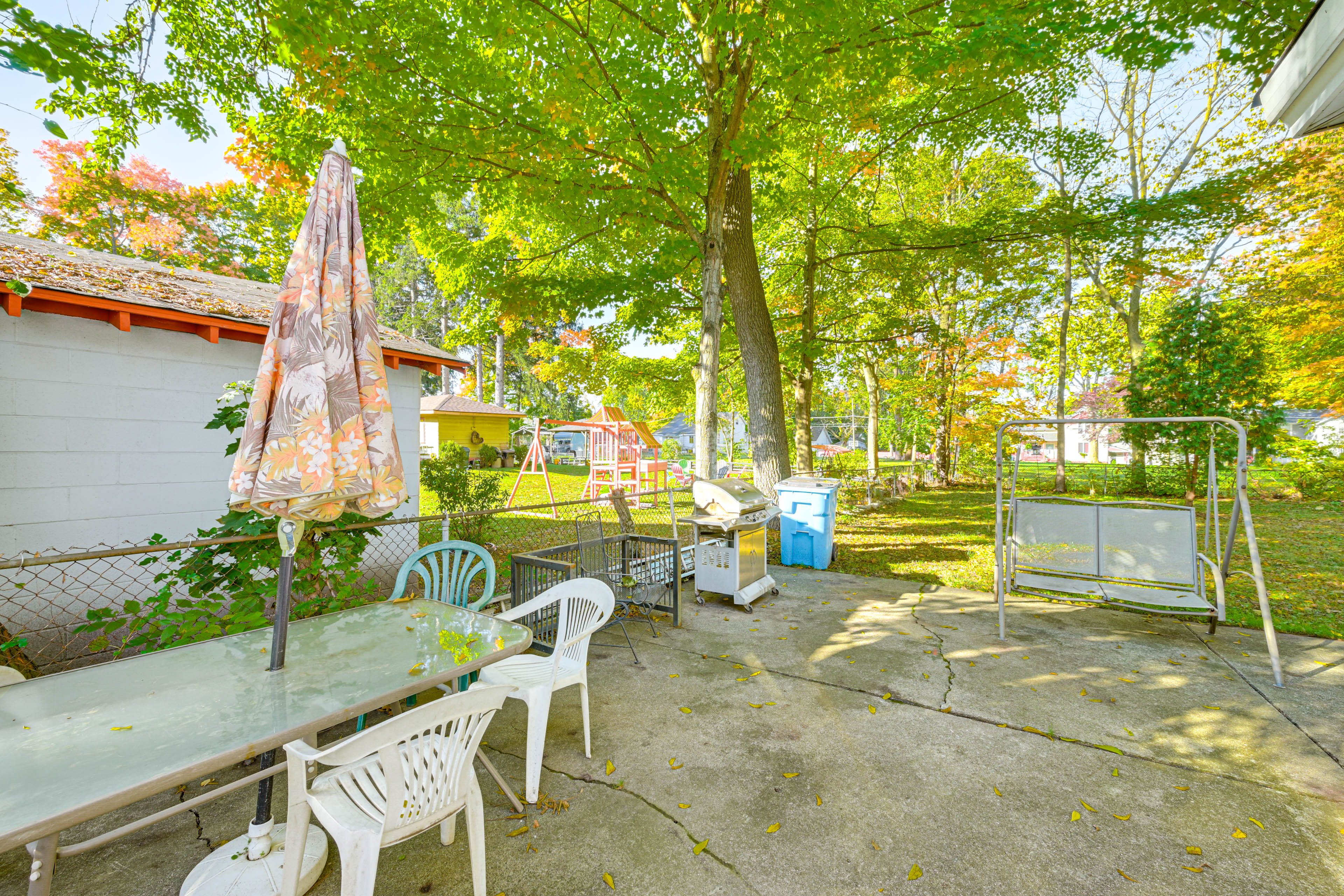 Patio | Outdoor Dining