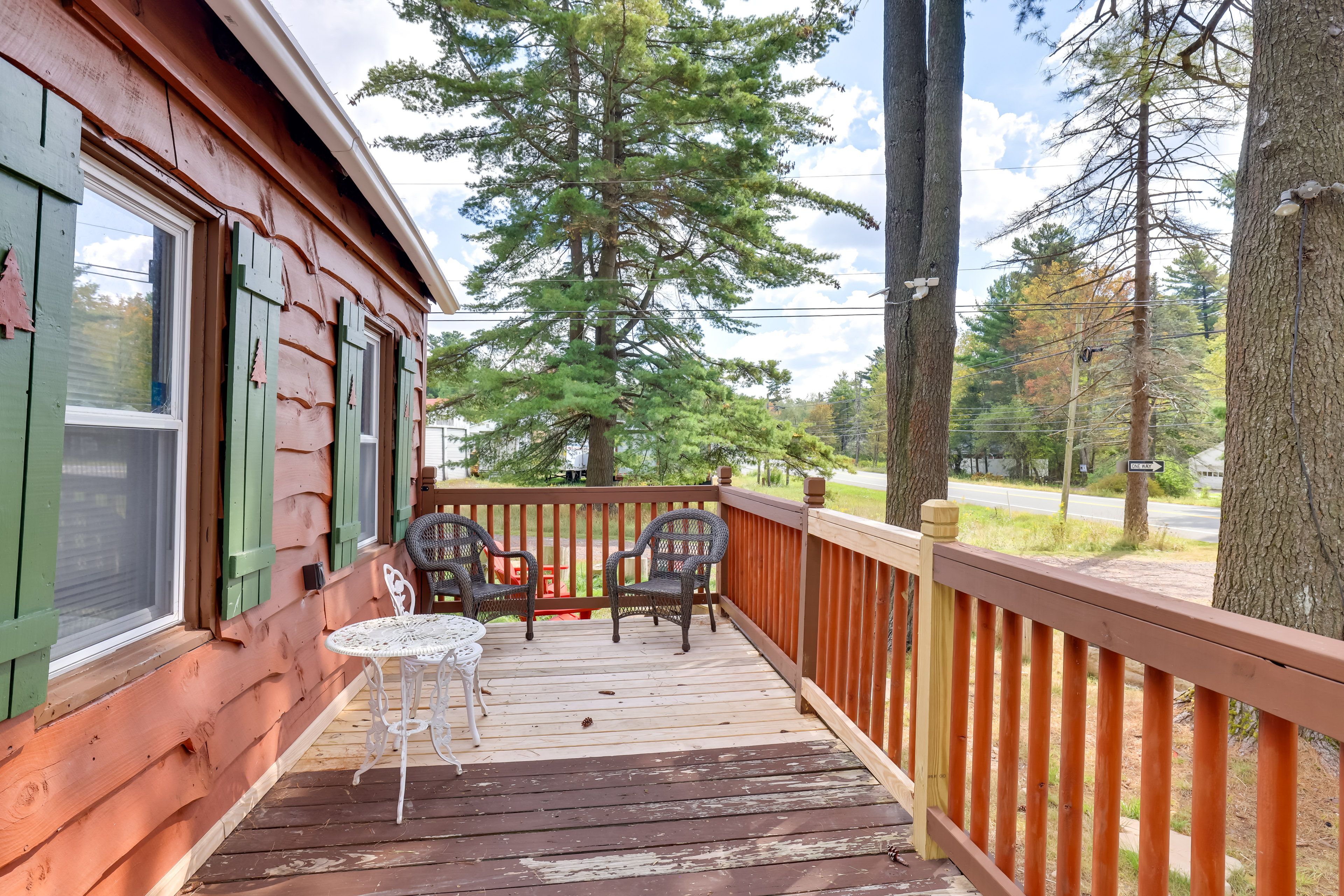 Exterior | Deck