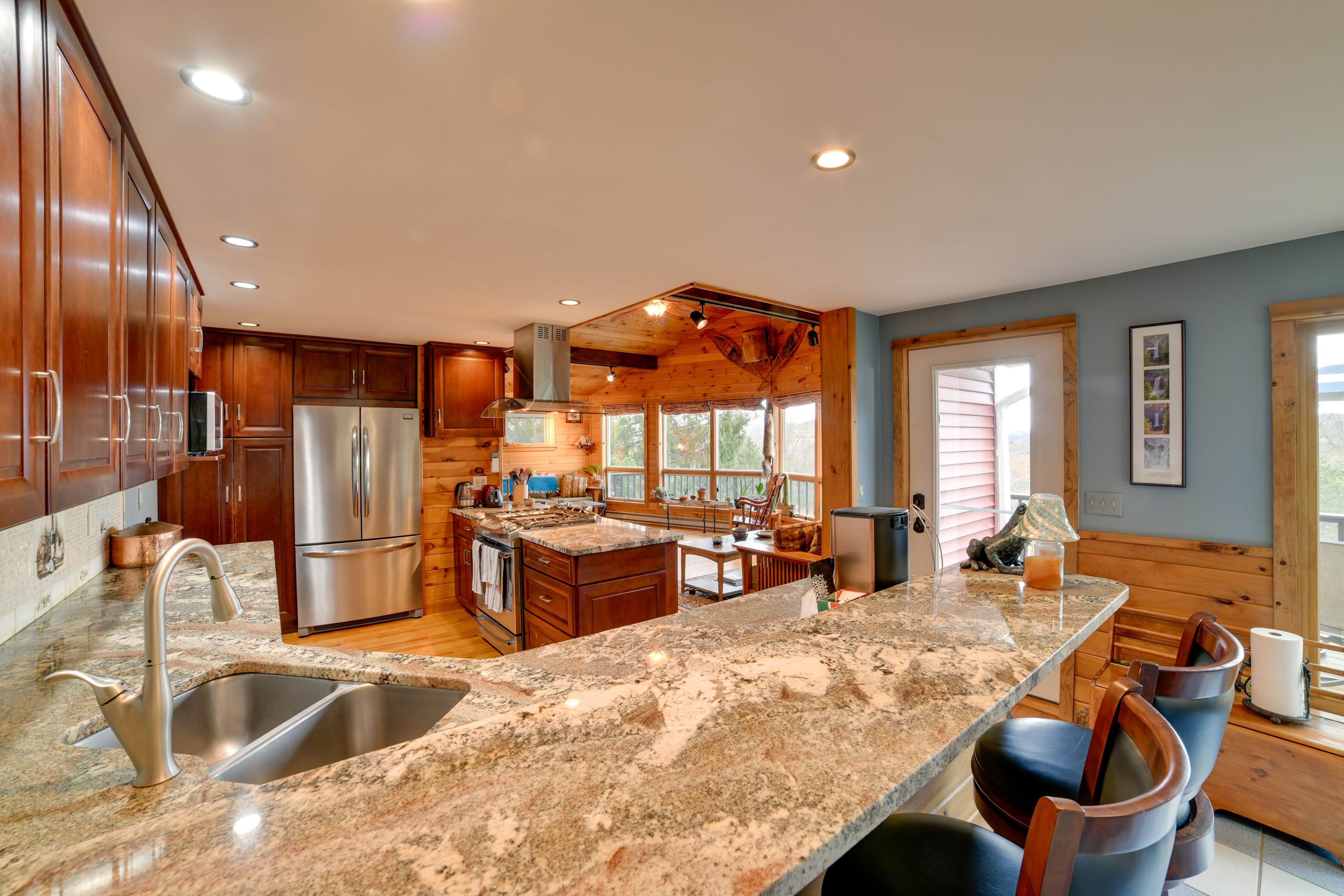 Chef's Kitchen | Cooking Basics Supplied
