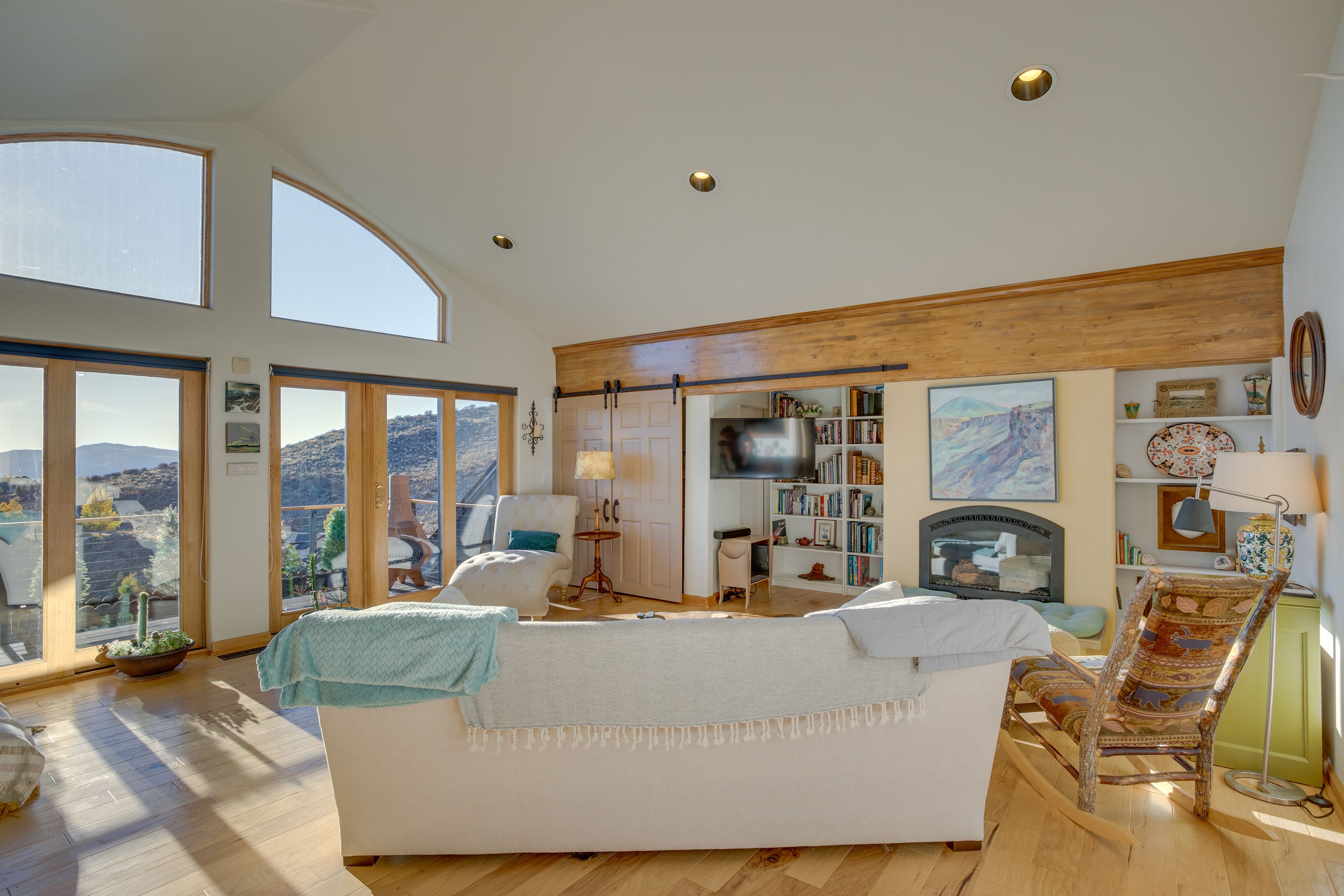 Living Room | 2nd Floor